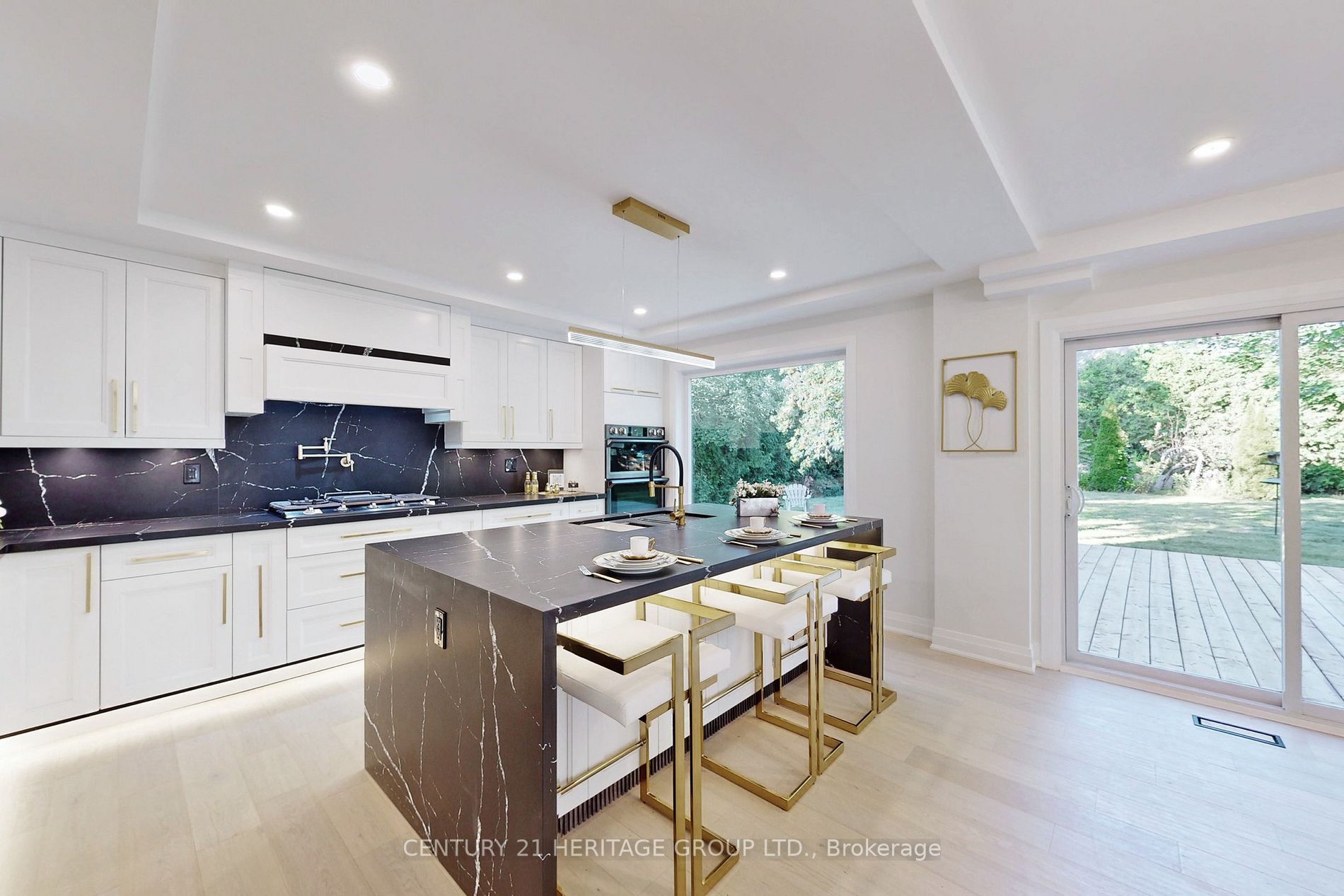1 Rosegarden Cres