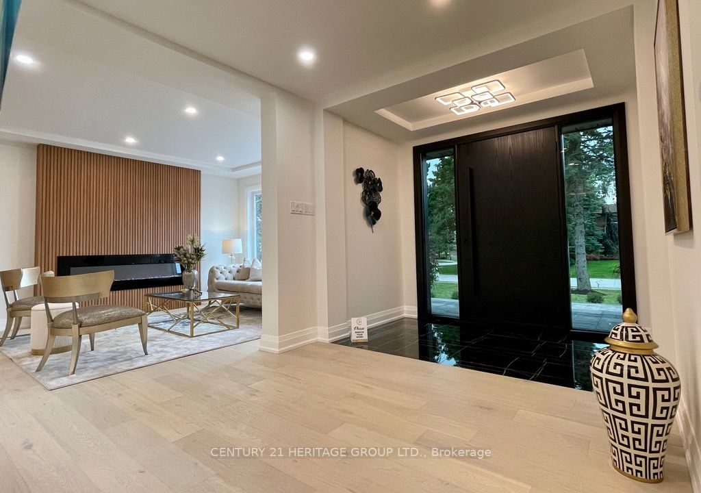 1 Rosegarden Cres