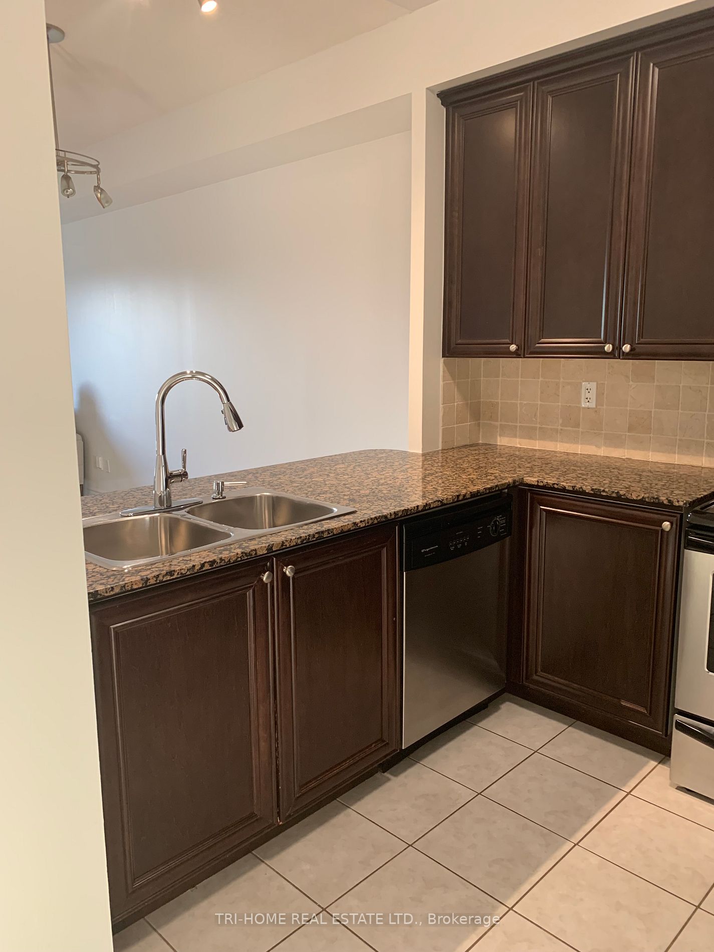 8026 Kipling Ave Ave, #513