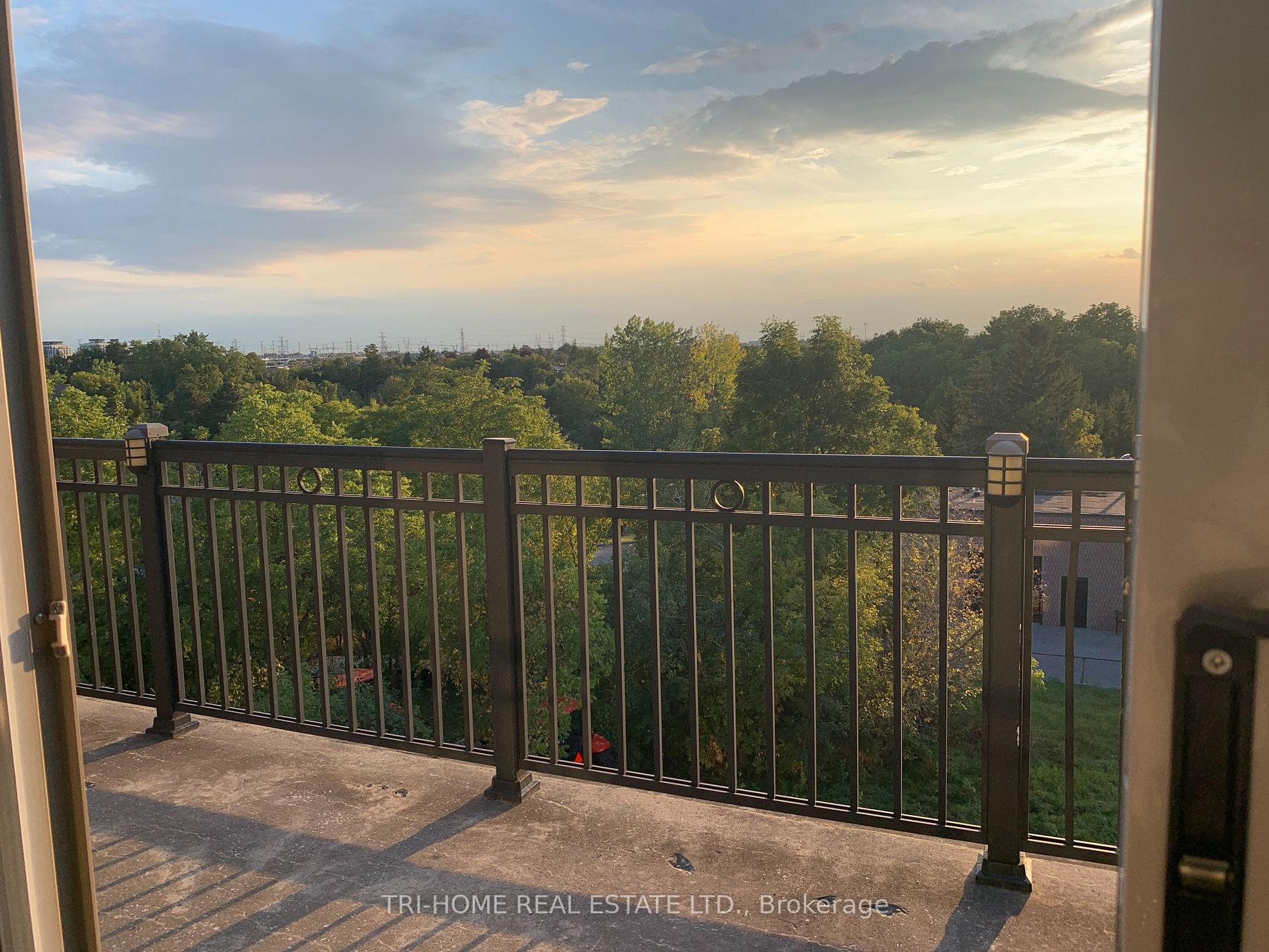 8026 Kipling Ave Ave, #513