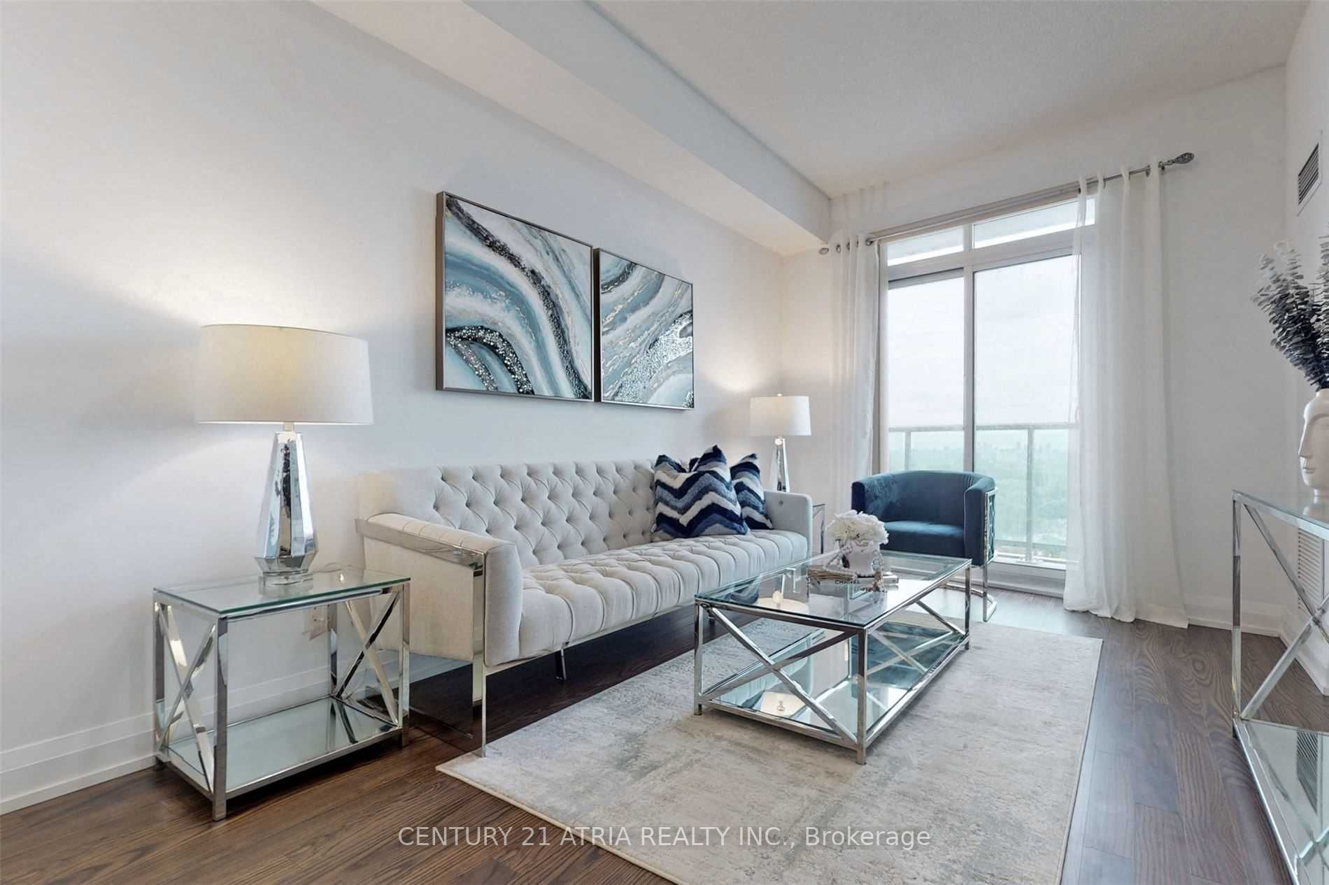 7161 Yonge St, #1527