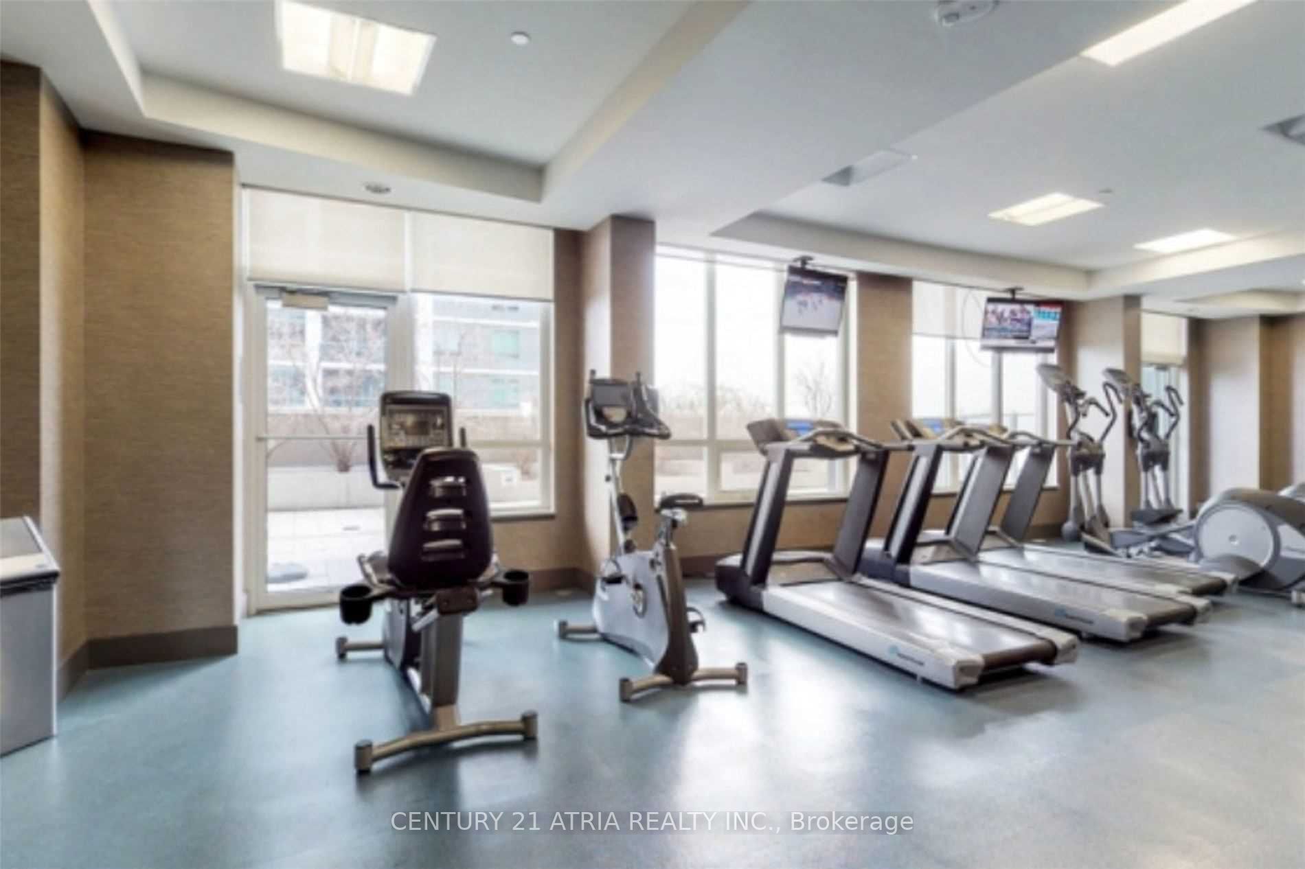 7161 Yonge St, #1527