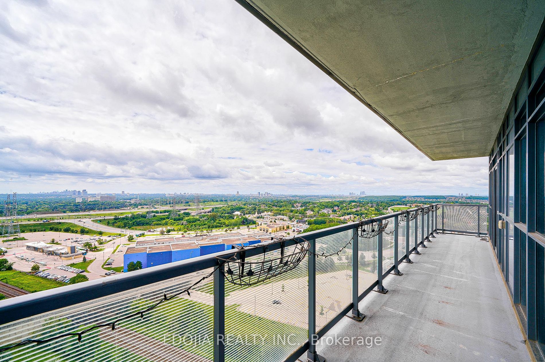 55 Oneida Cres, #Lph04