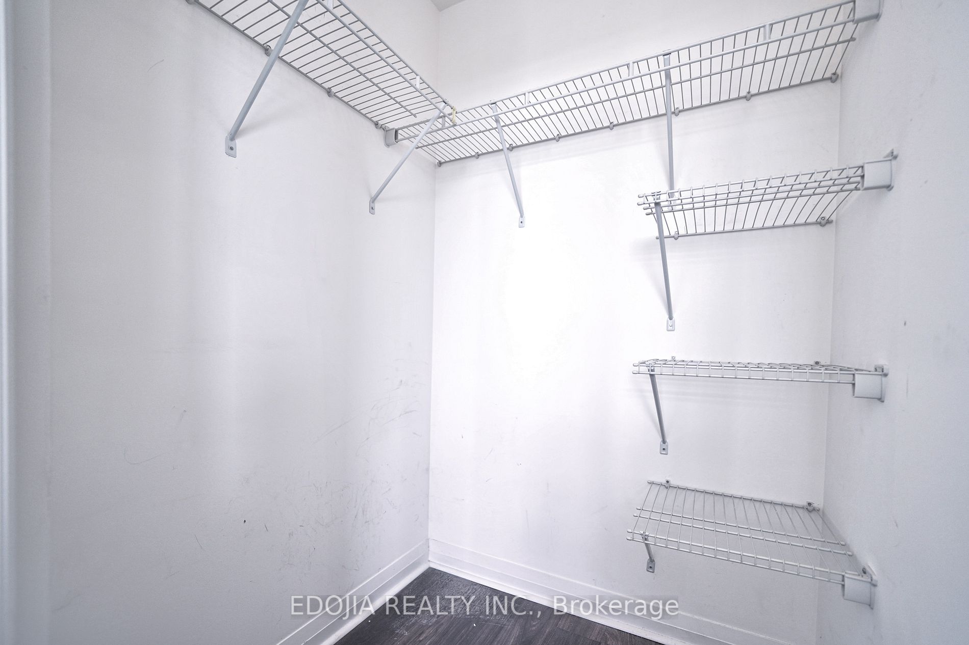 55 Oneida Cres, #Lph04