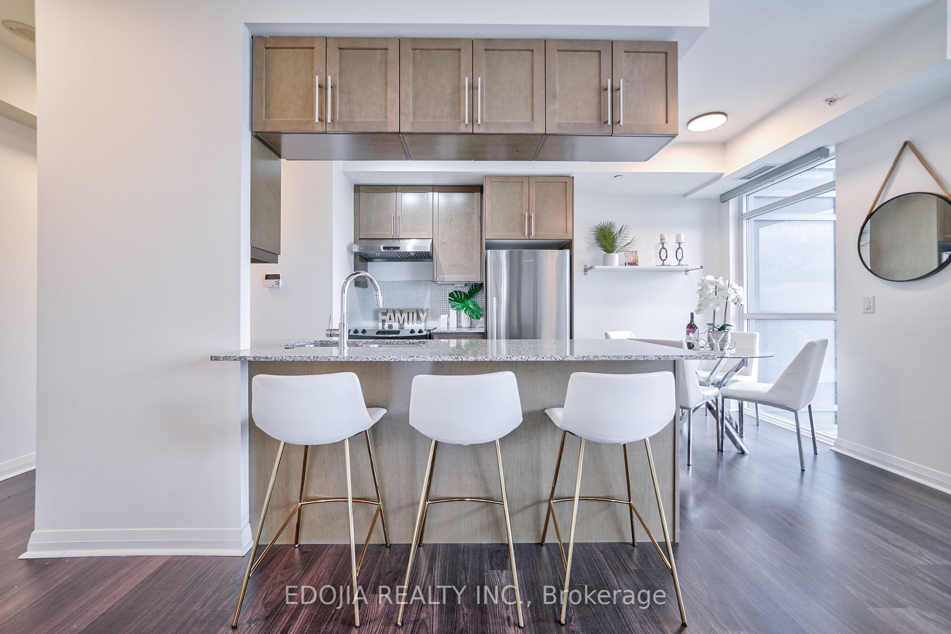 55 Oneida Cres, #Lph04