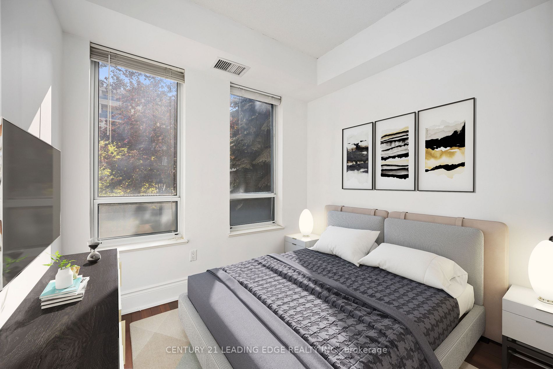 53 Woodbridge Ave, #201