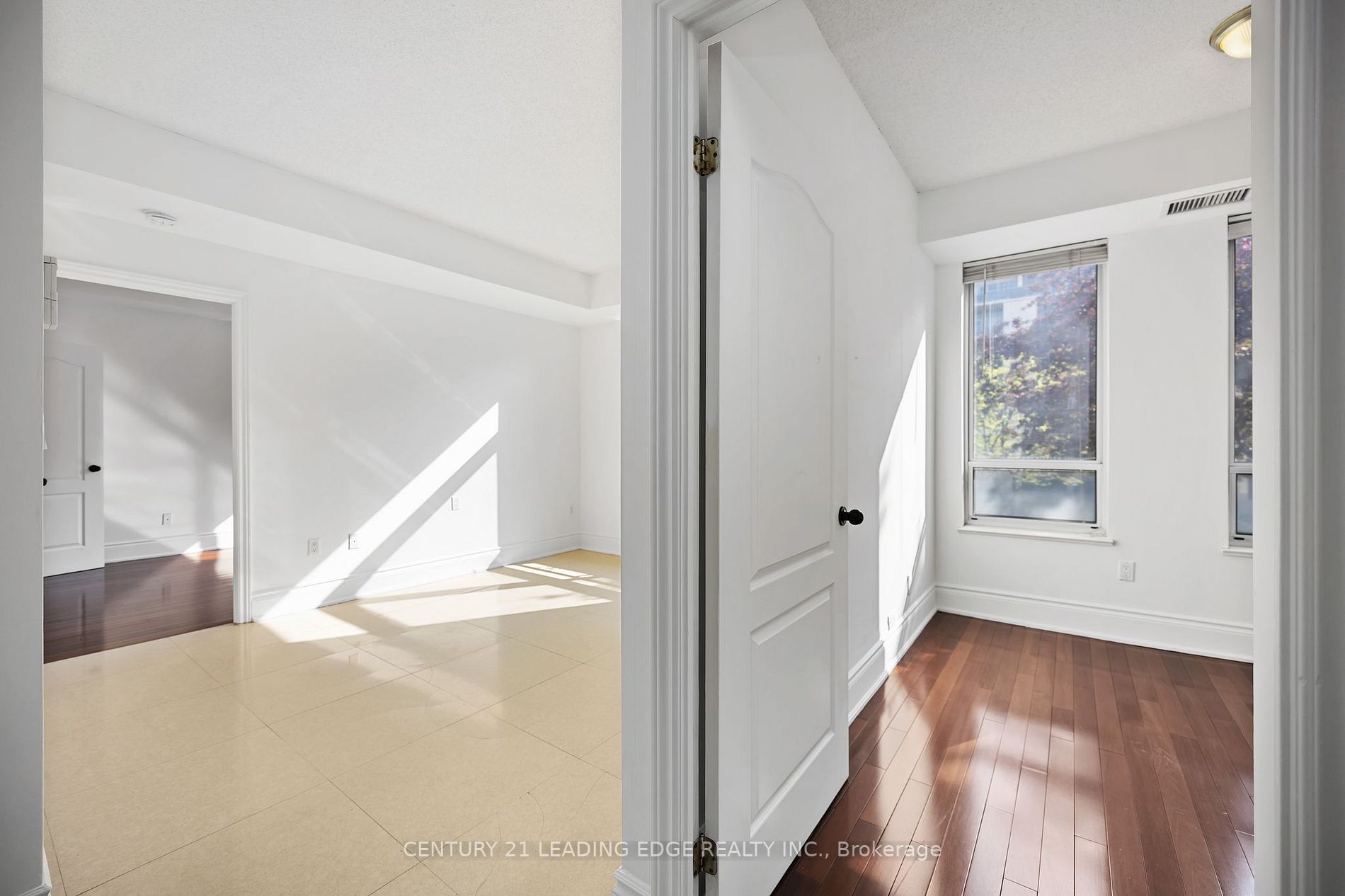 53 Woodbridge Ave, #201