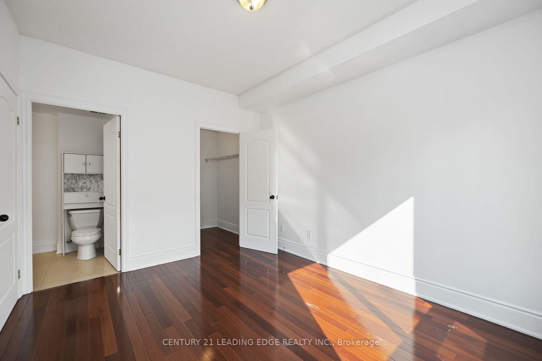 53 Woodbridge Ave, #201