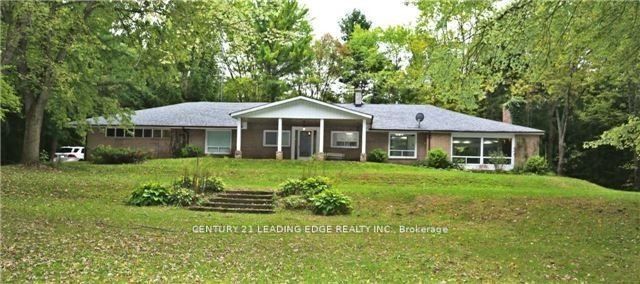 4035 Aurora Road, Stouffv Rd
