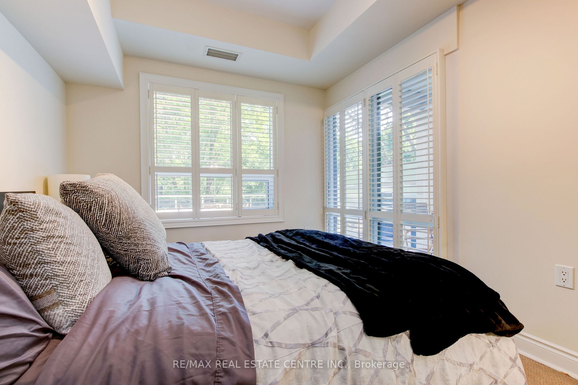 8201 Islington Ave, #119