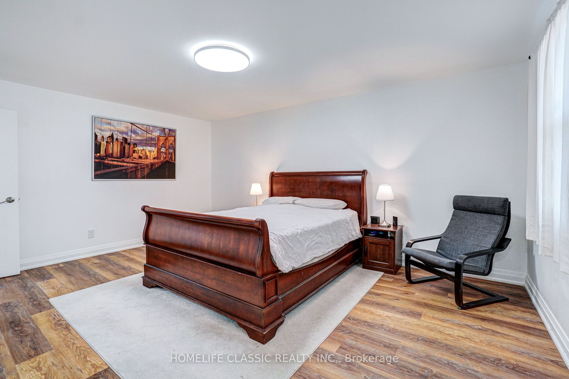 14 Mortimer Crt