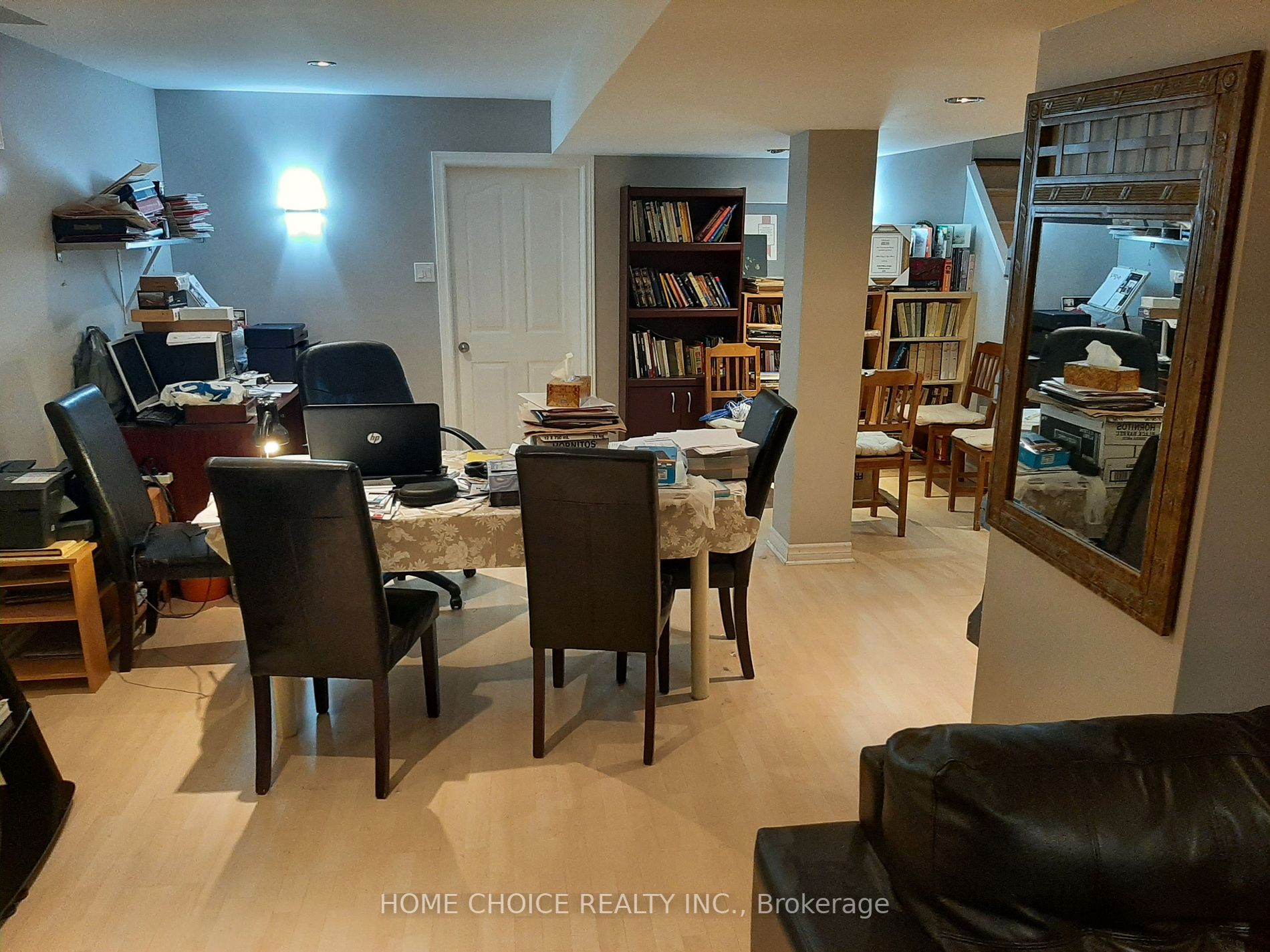 52 Metcalfe Dr