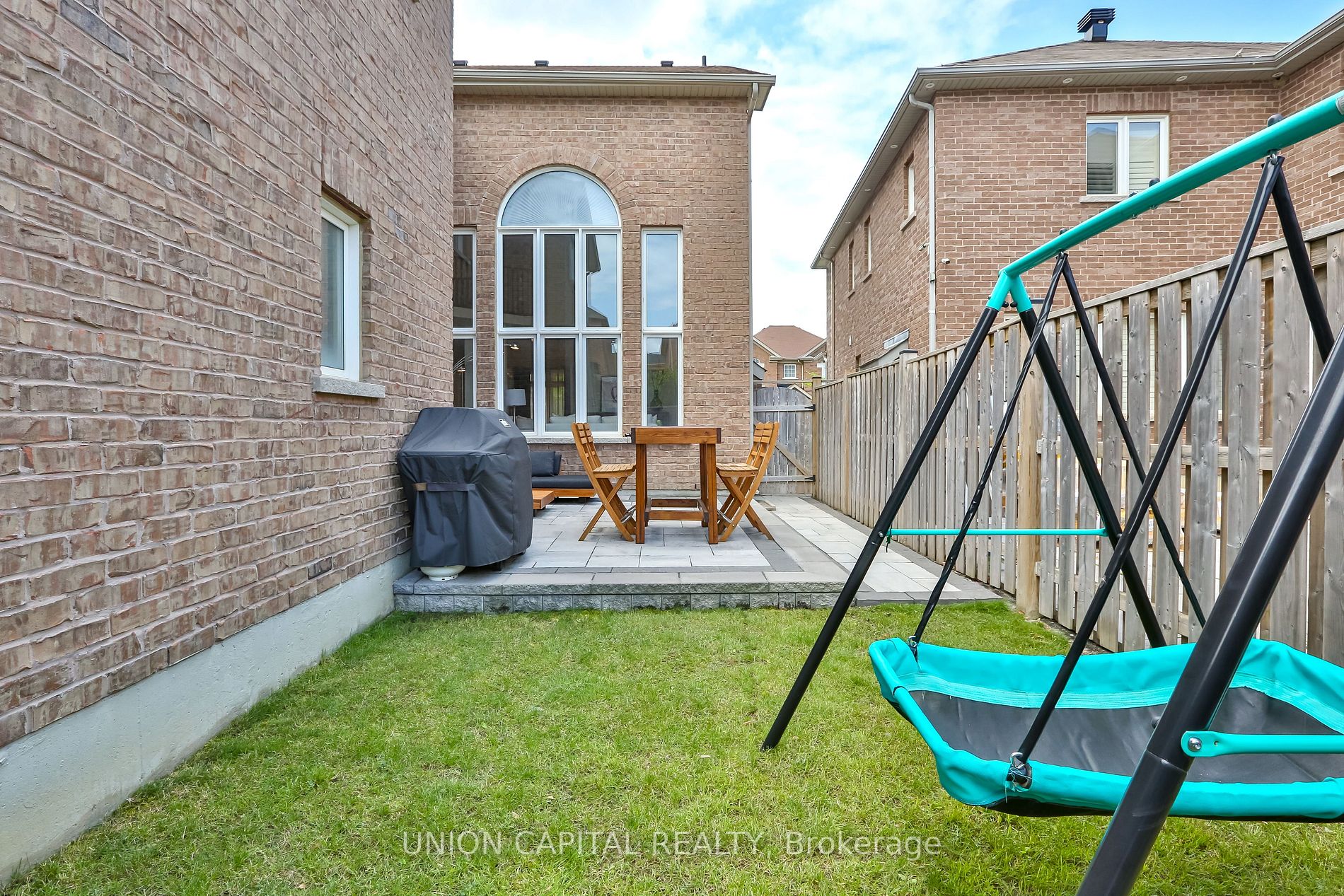 13 Greenery Rd