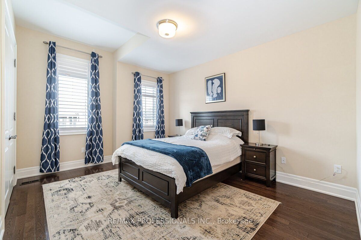 119 Fitzmaurice Dr