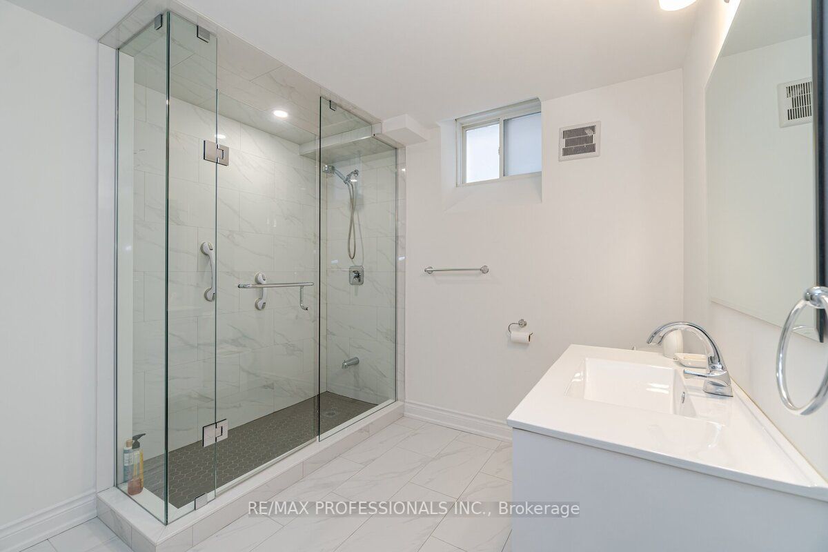 119 Fitzmaurice Dr