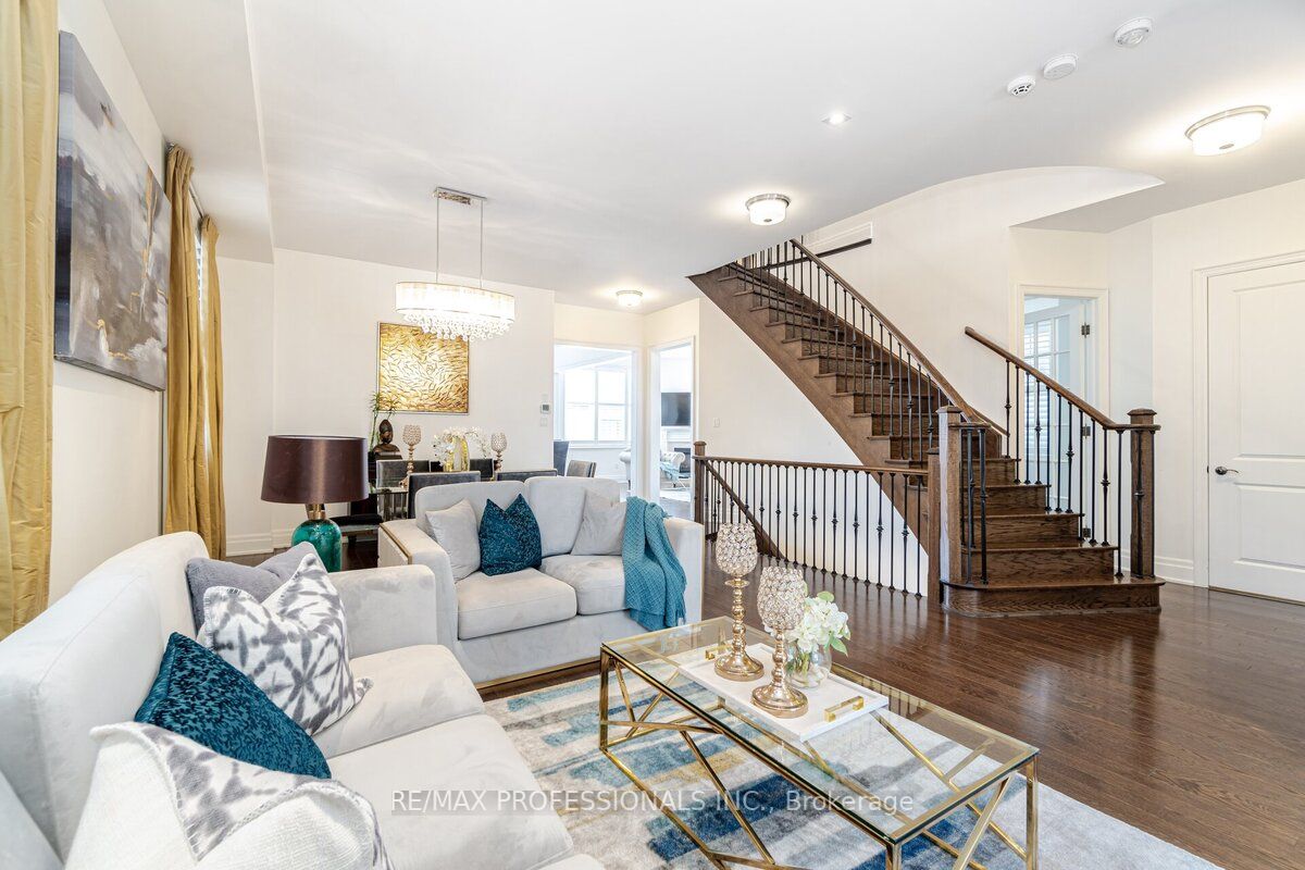 119 Fitzmaurice Dr