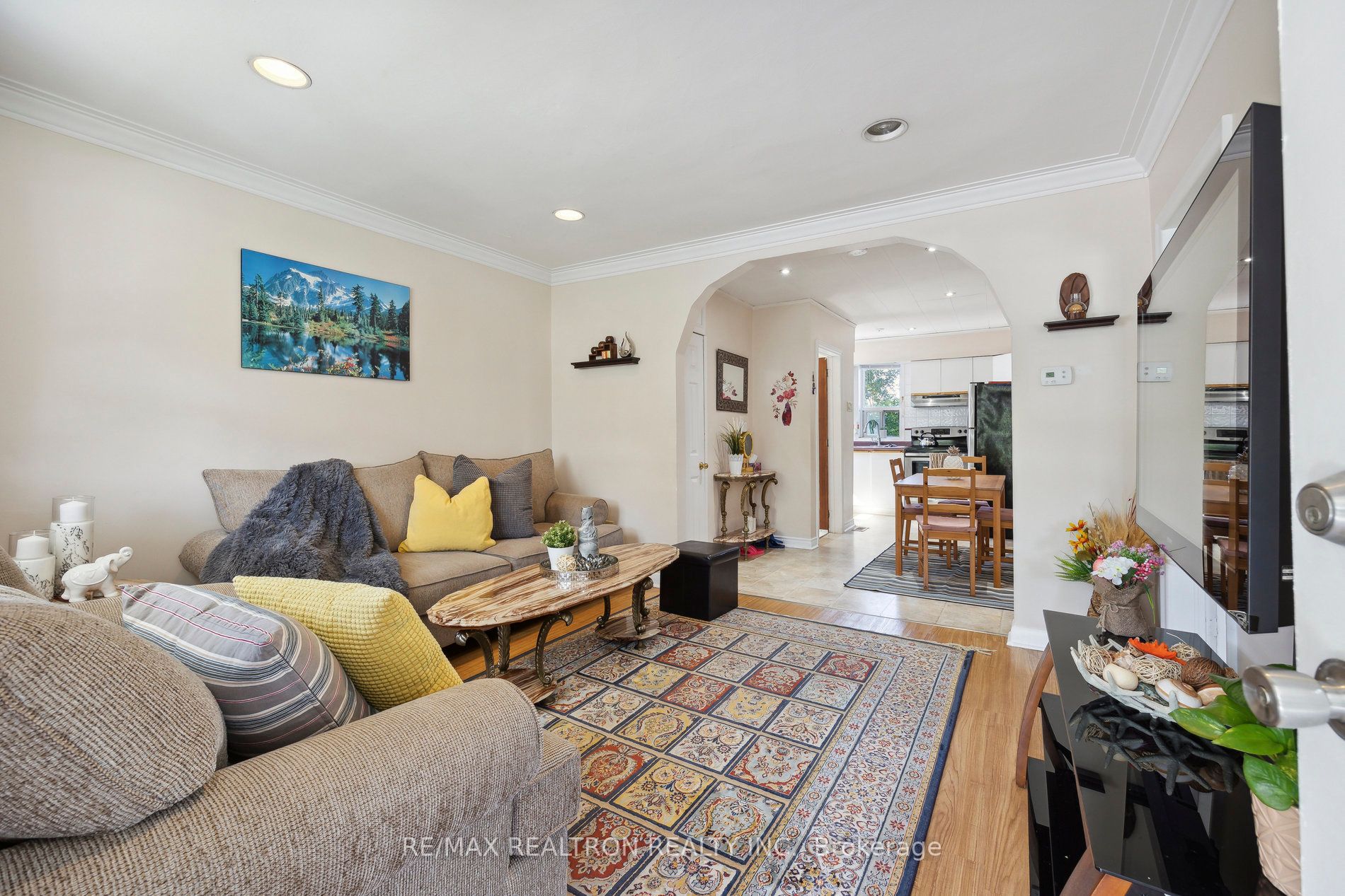 48 Glen Cameron Rd