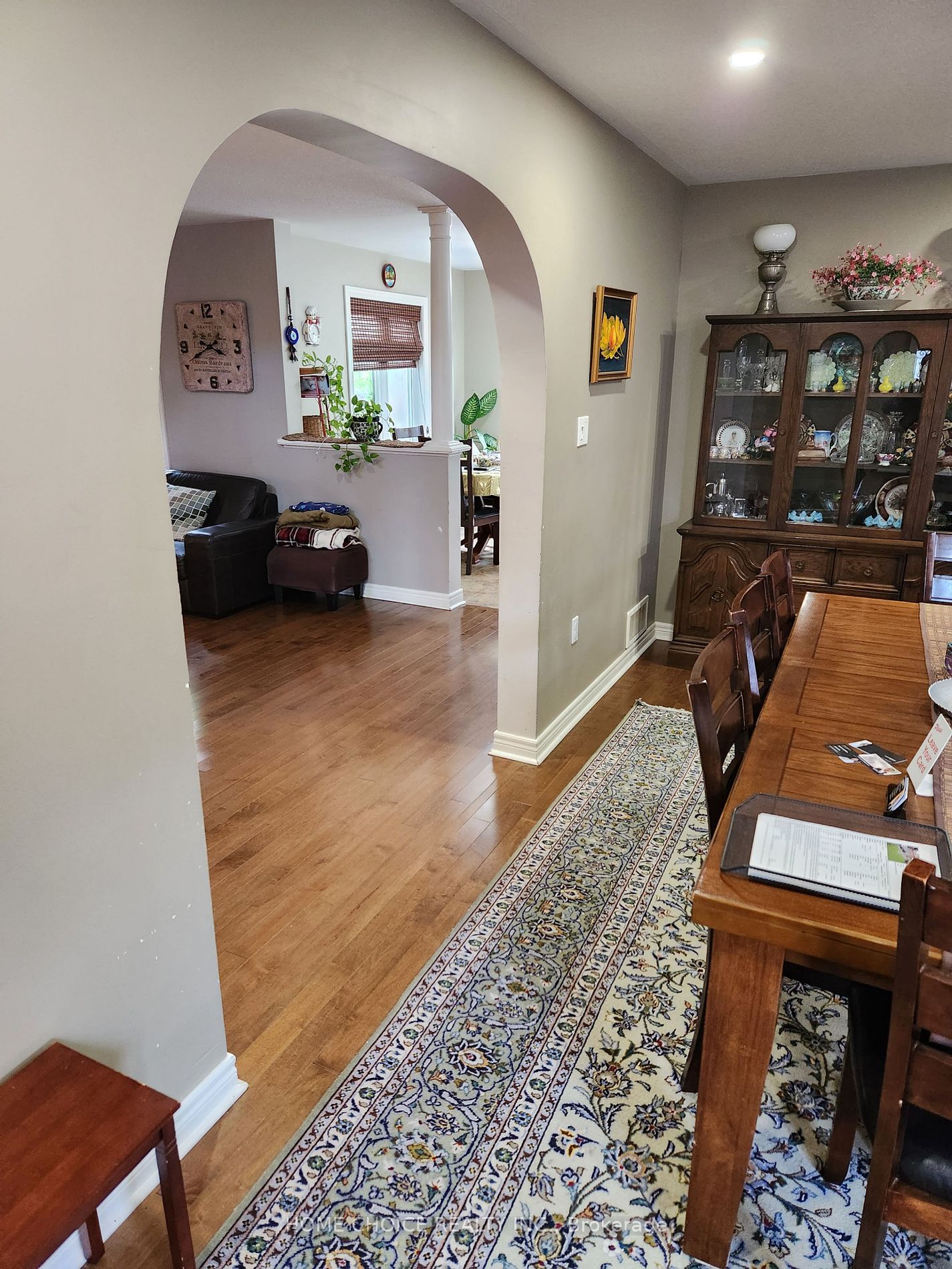 52 Metcalfe Dr