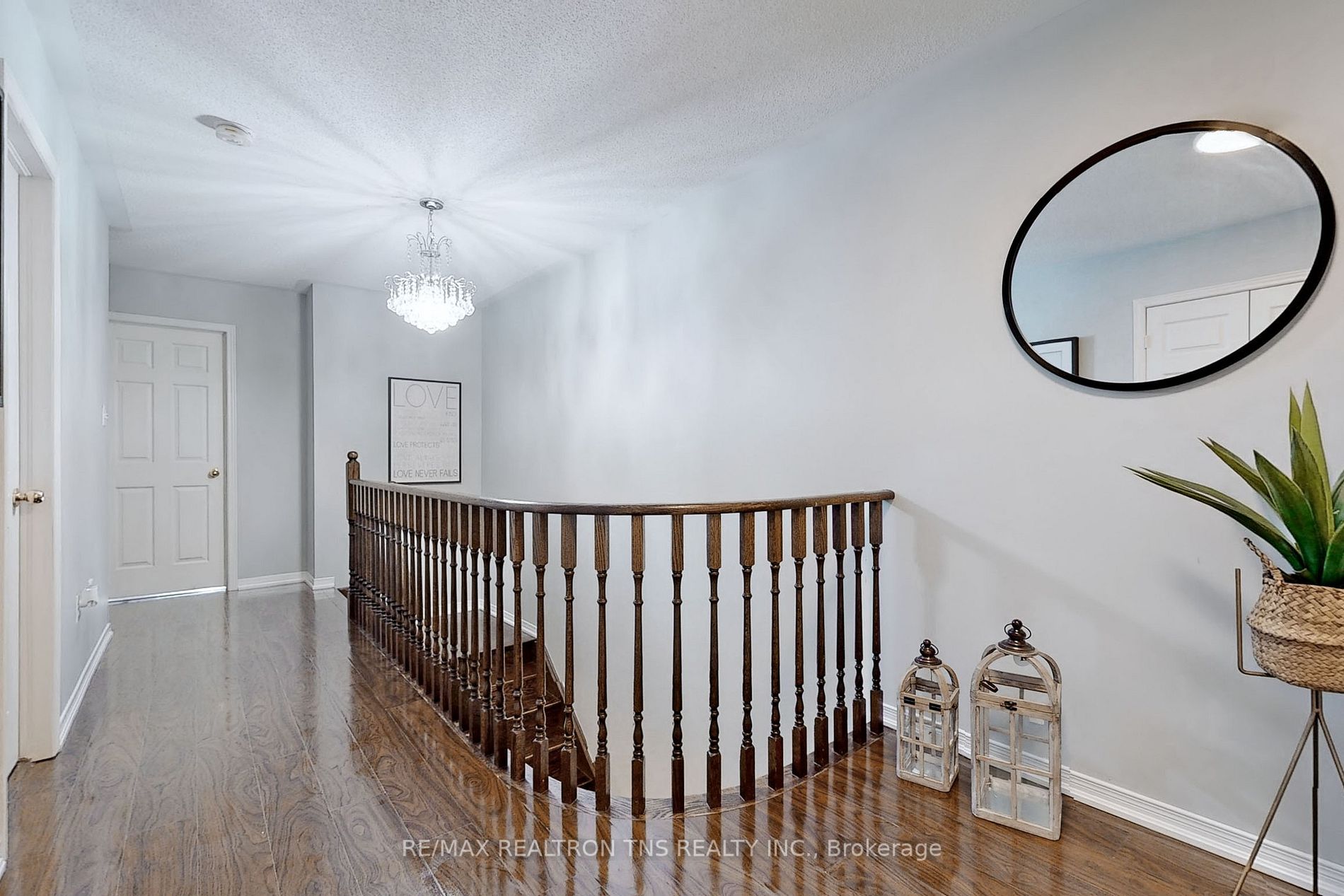 119 Revelstoke Cres