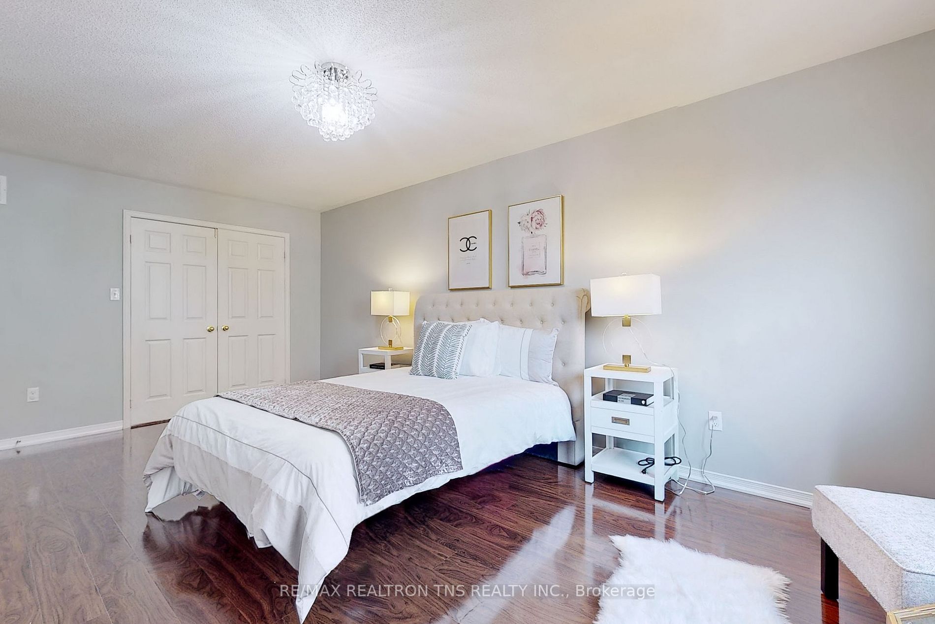119 Revelstoke Cres