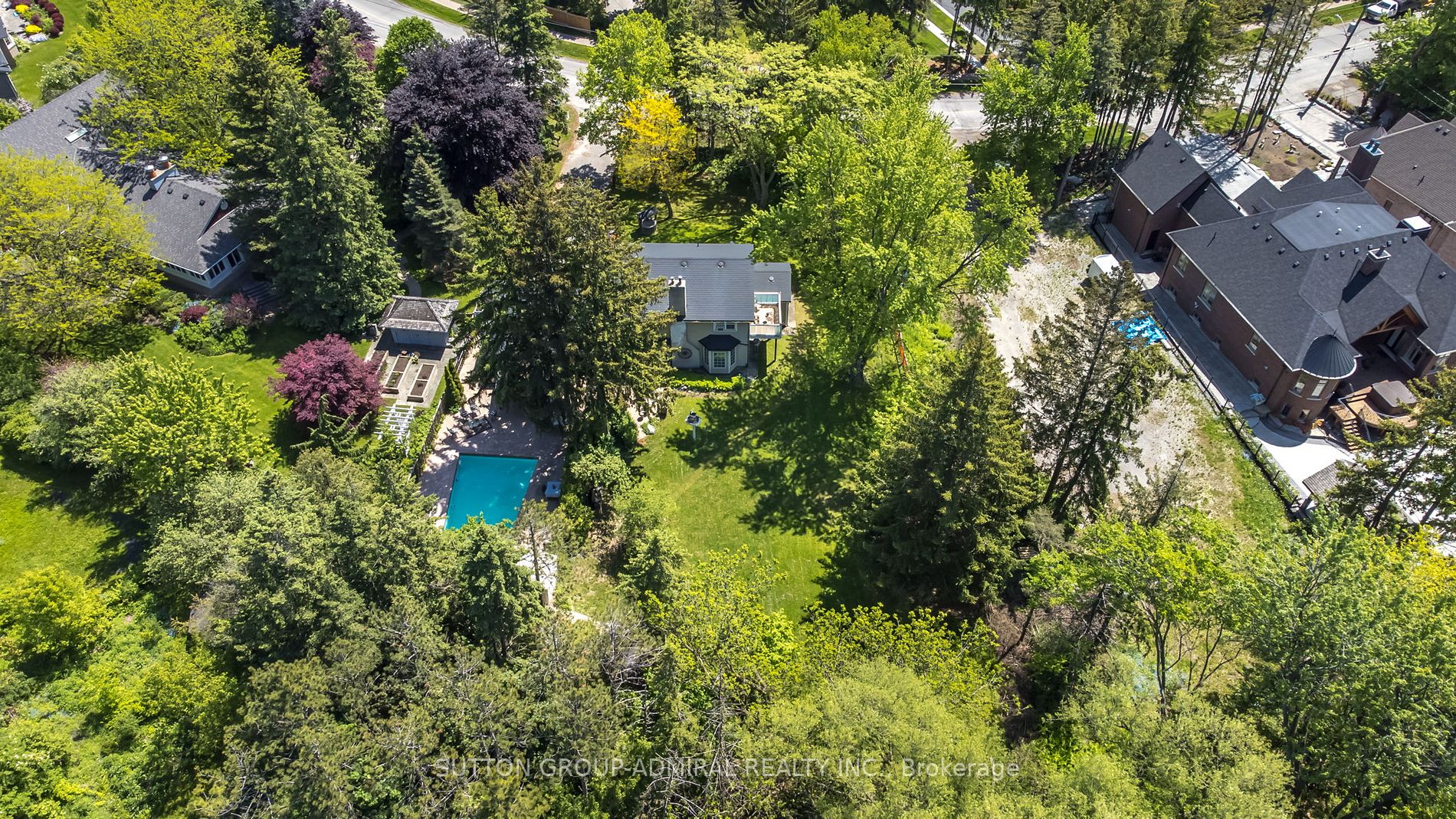 117 Arnold Cres