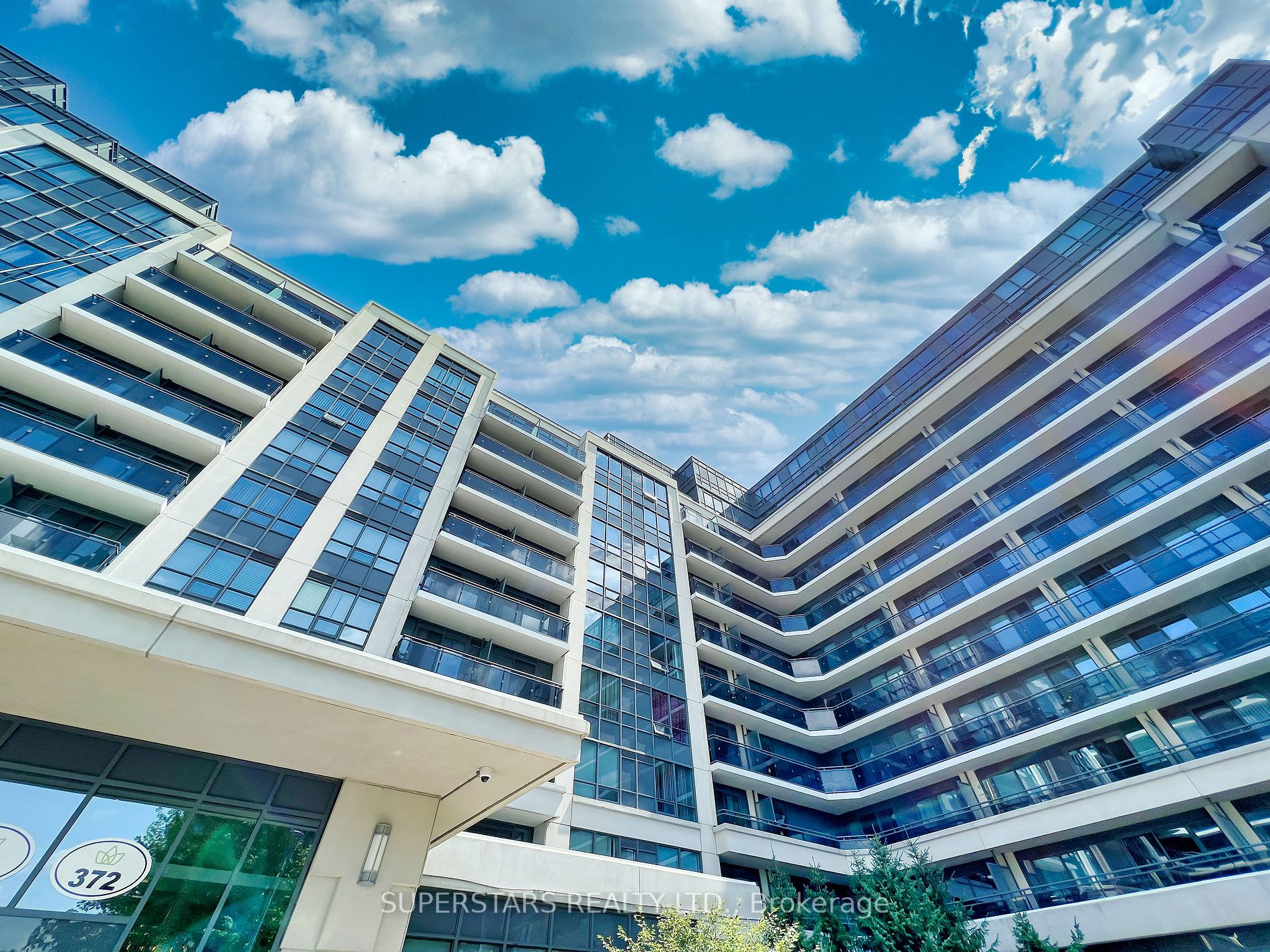 372 Highway 7 Rd E, #Ph16