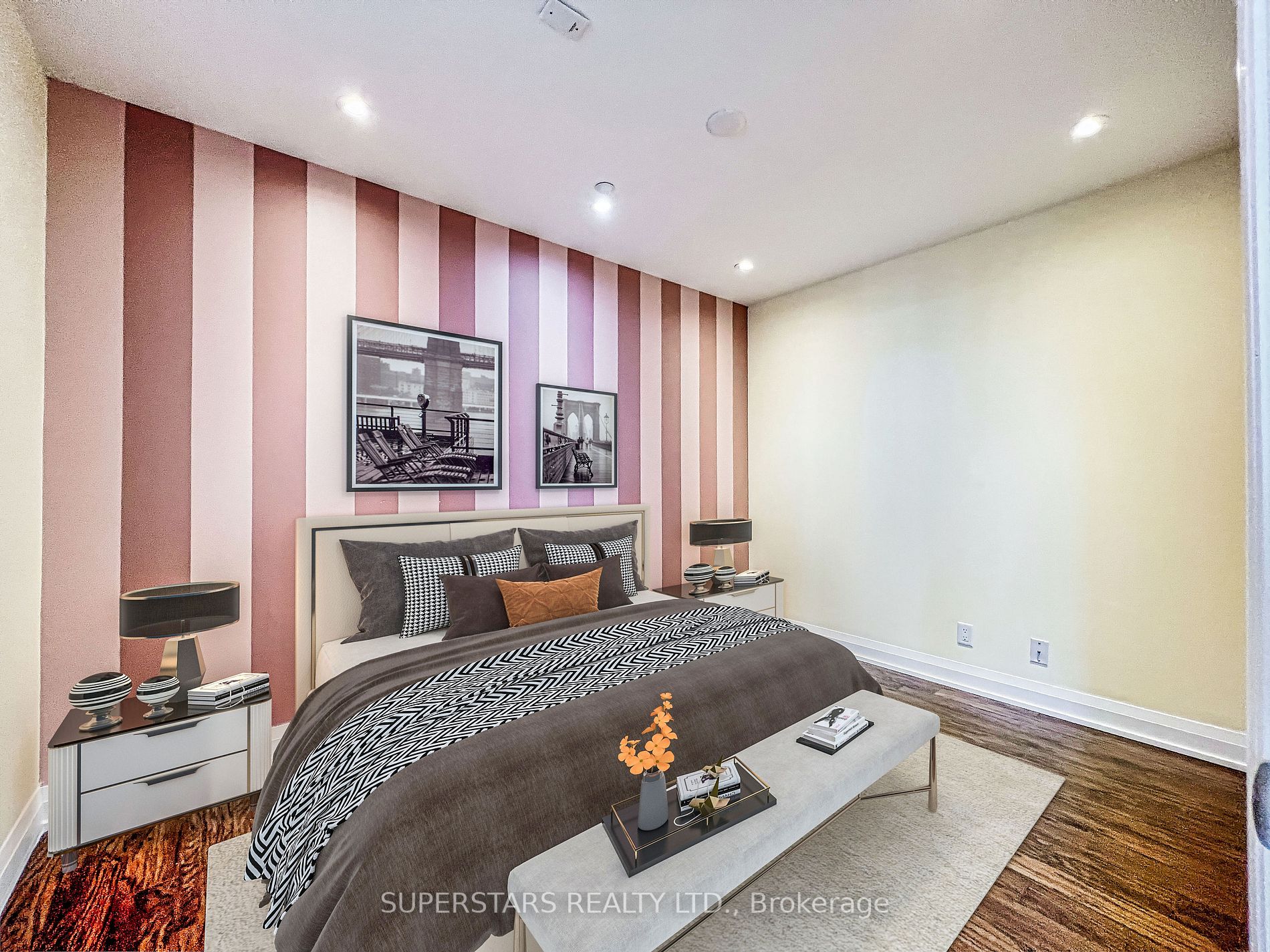 372 Highway 7 Rd E, #Ph16