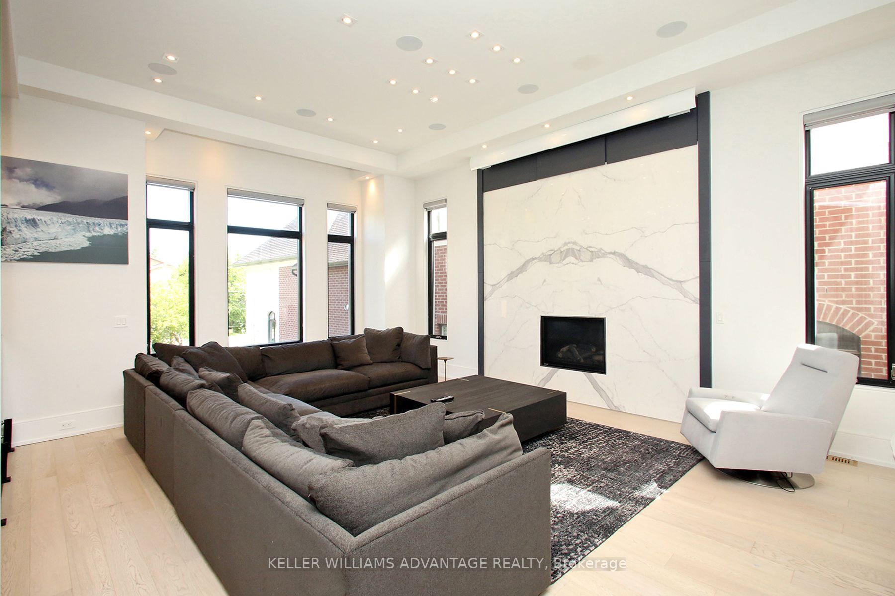 49 Garden Ave