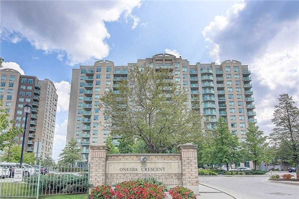 39 Oneida Cres N, Richmond Hill