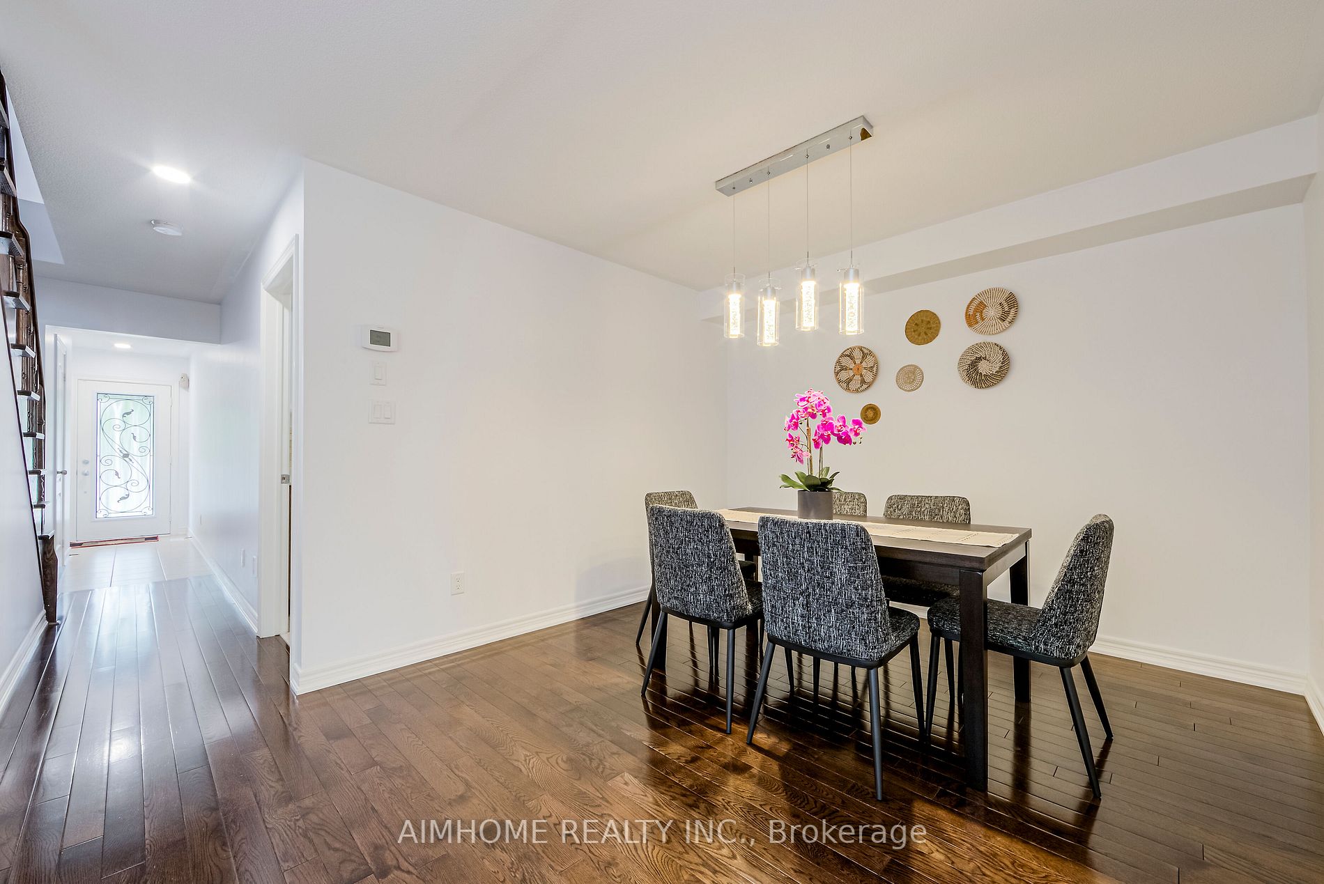 34 Meadowhawk Trail