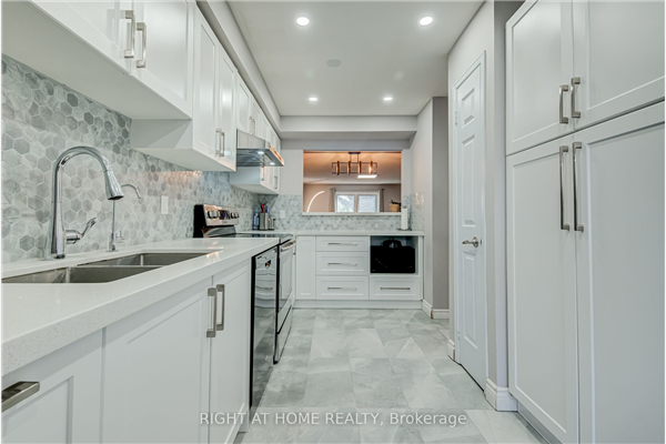 115 Main St S, Newmarket