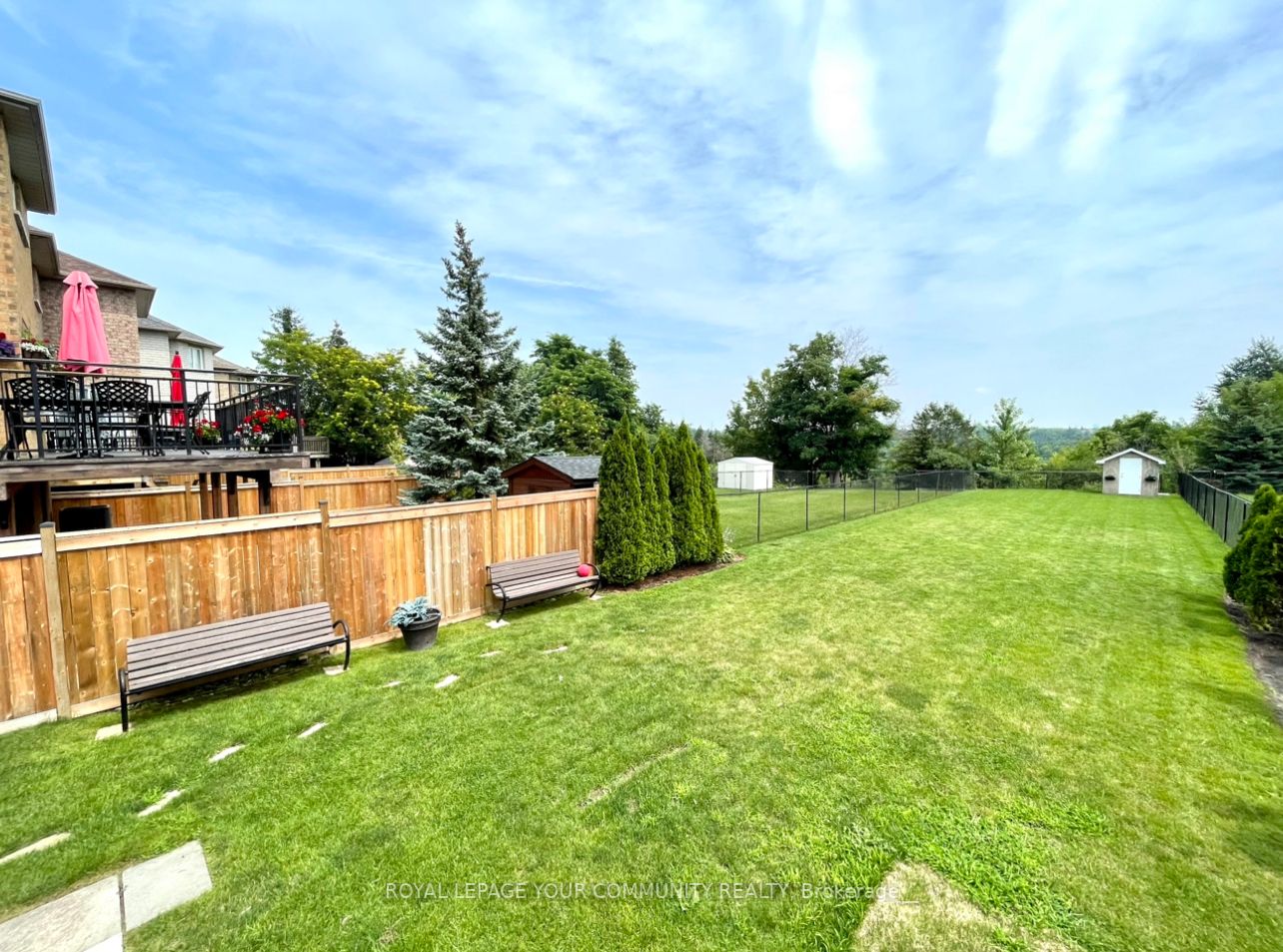 74 Royalpark Way