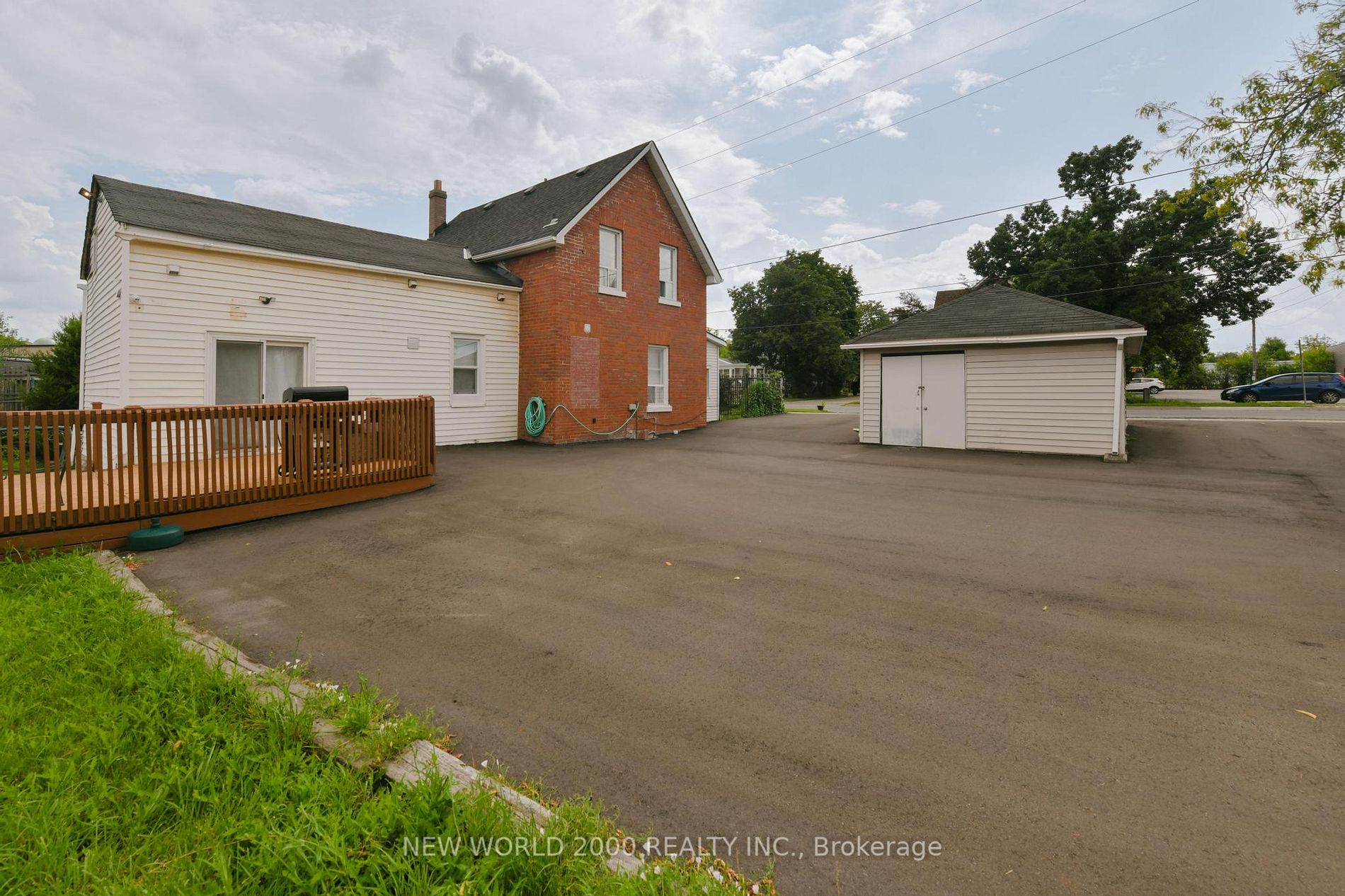 8071 Kipling Ave