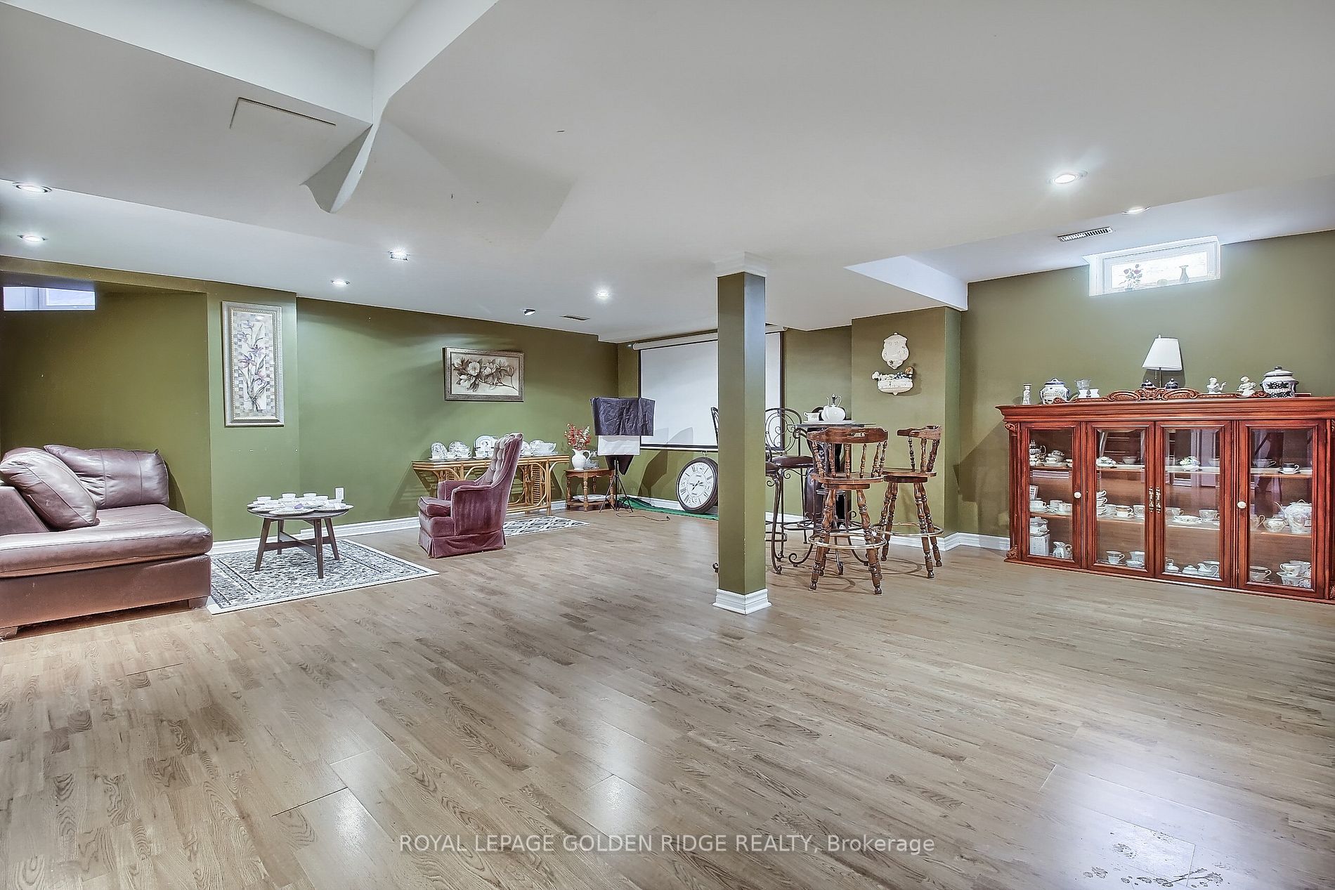 50 Misty Well Dr