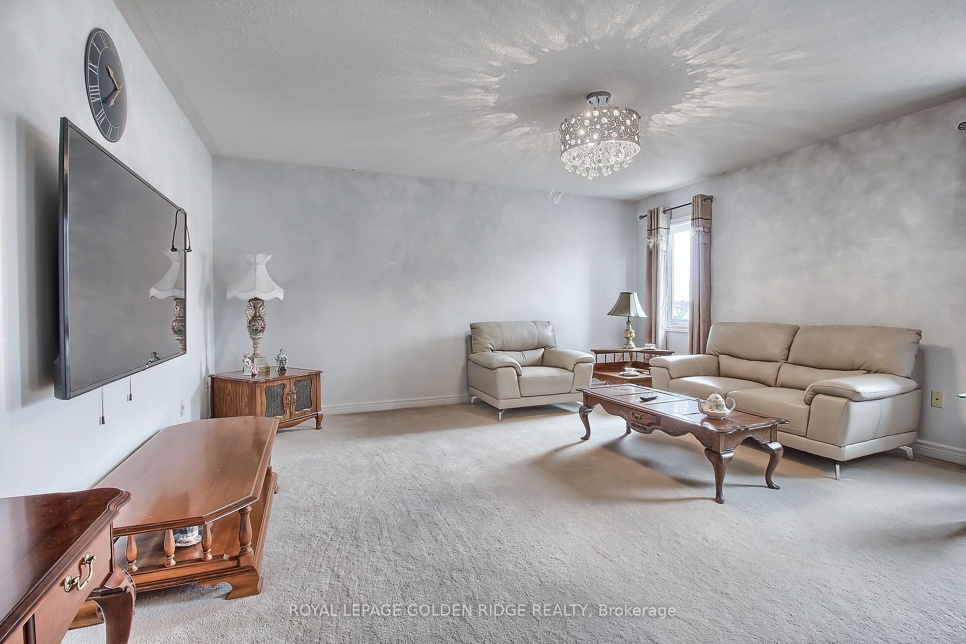 50 Misty Well Dr