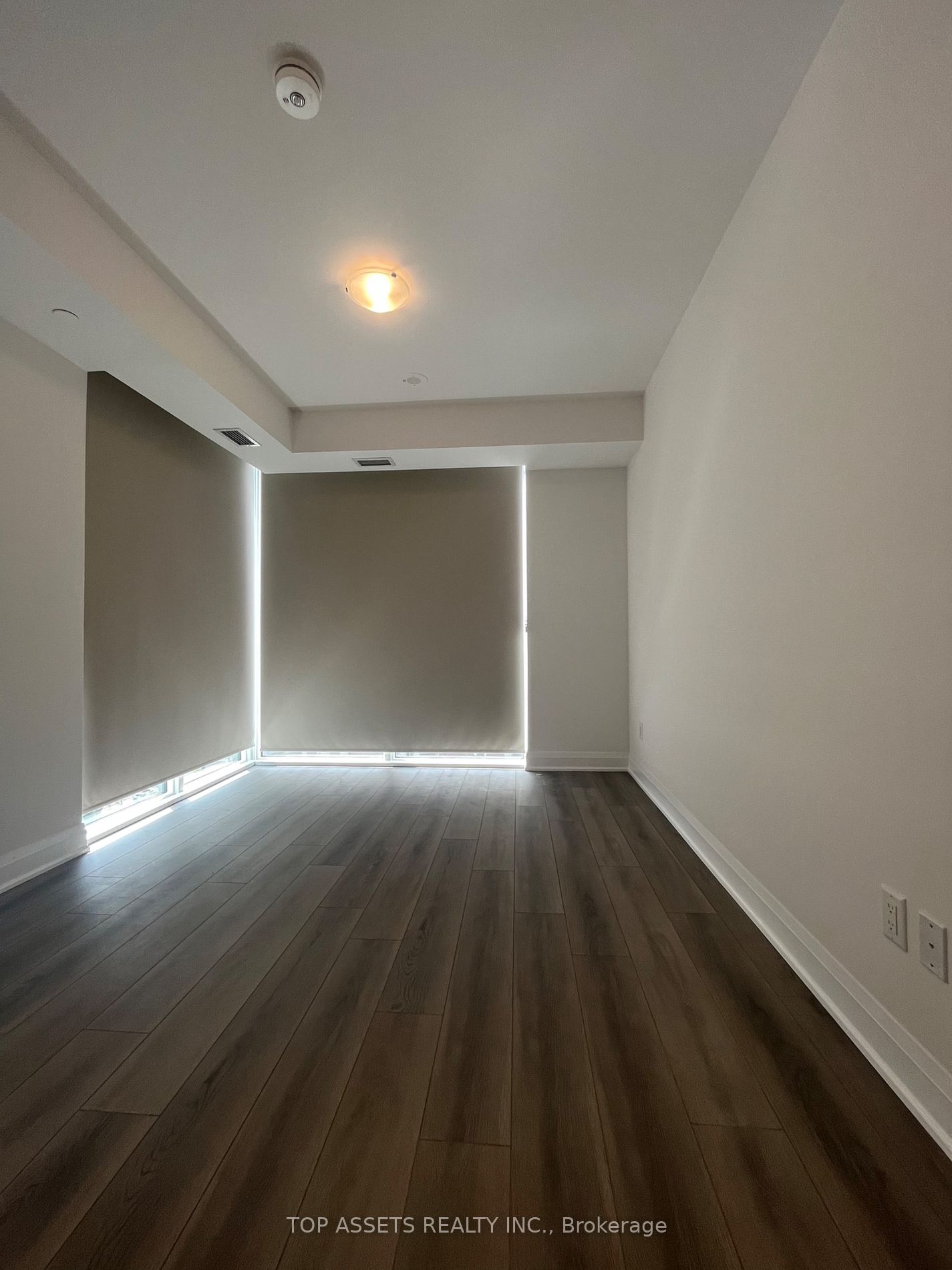 10 Gatineau Drive #1004