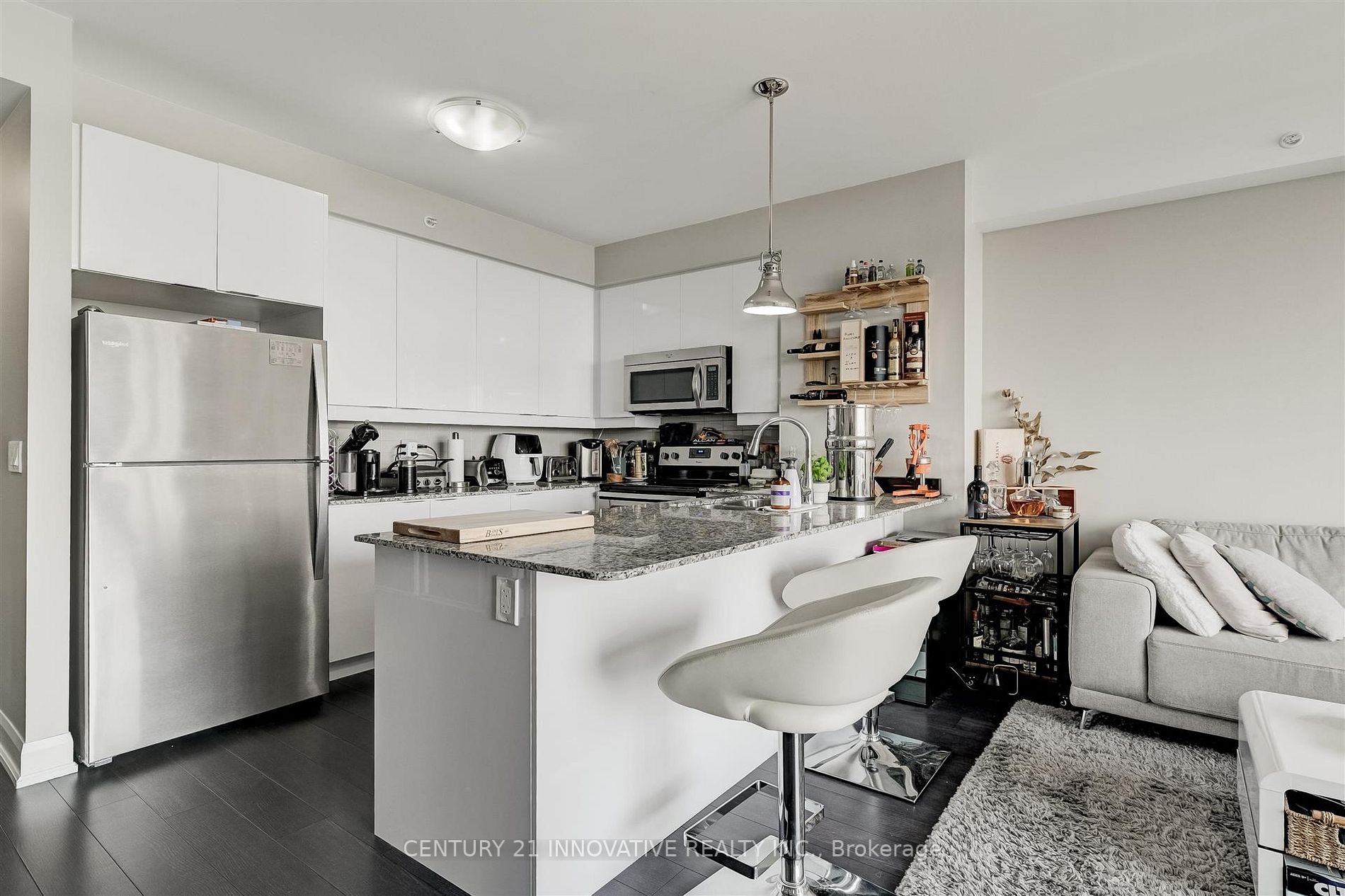 2910 Highway 7 Road W, #2102
