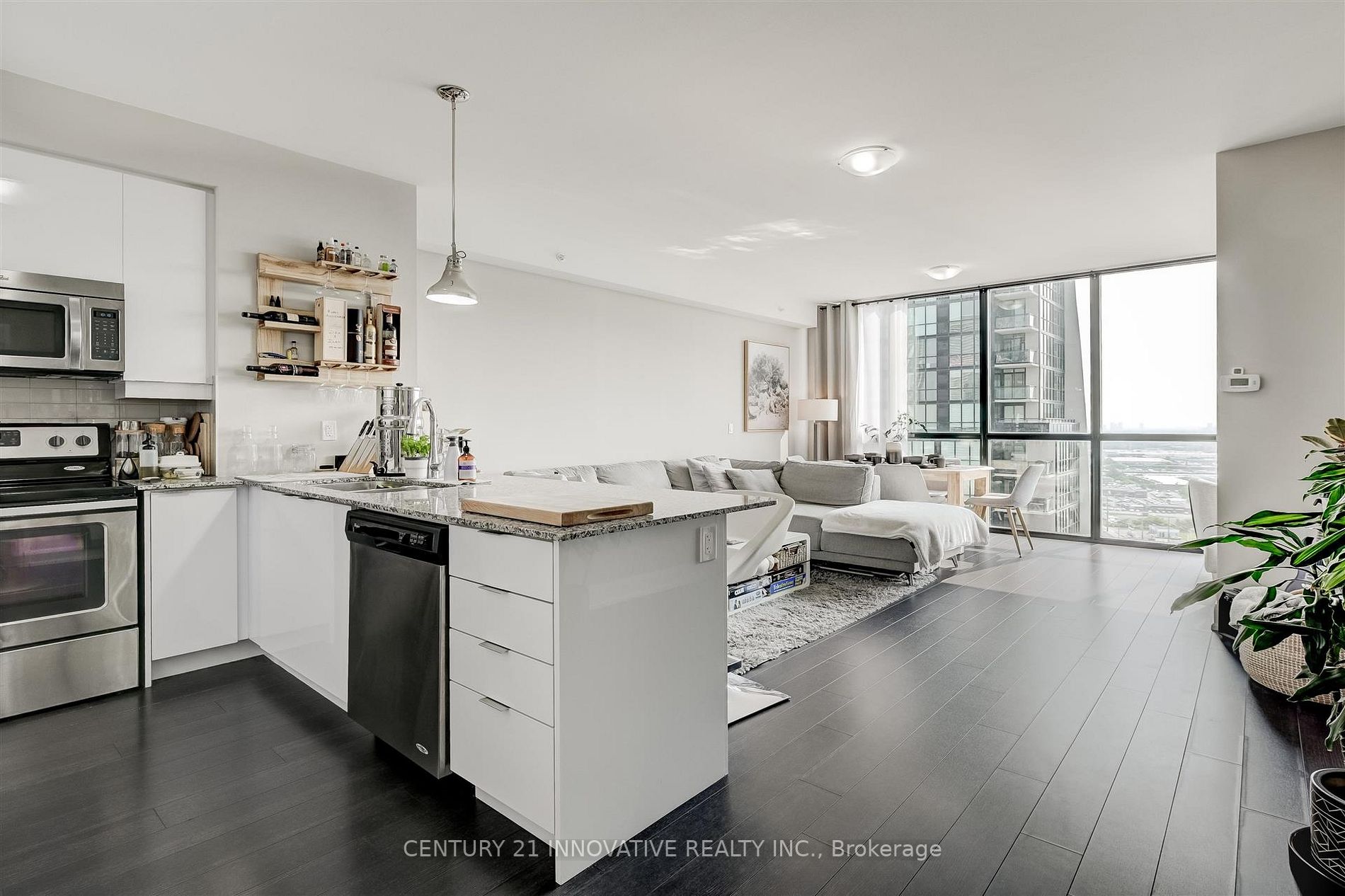 2910 Highway 7 Road W, #2102