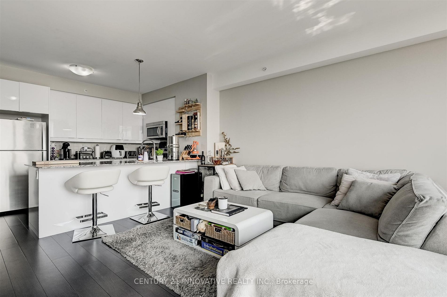 2910 Highway 7 Road W, #2102