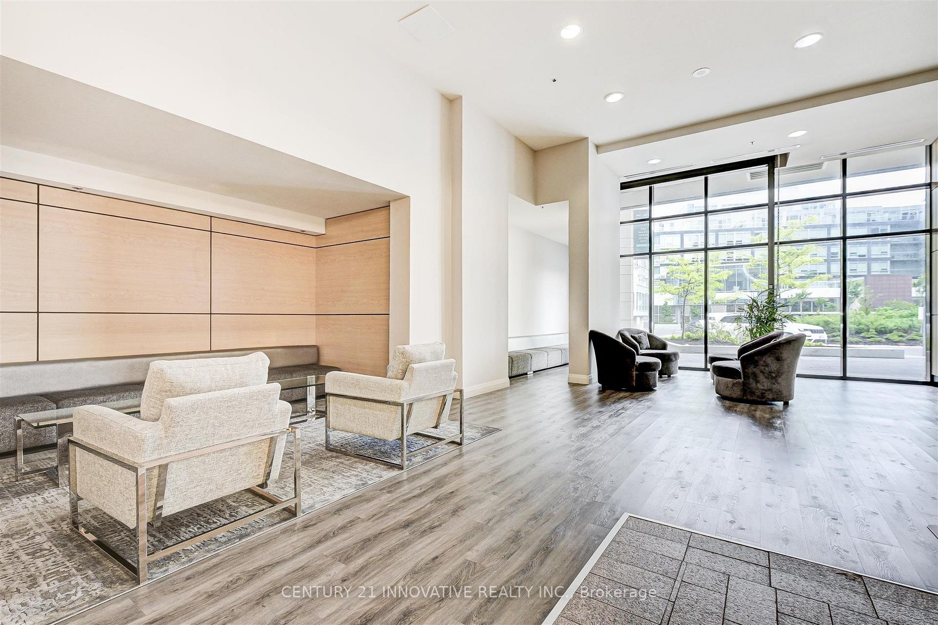 2910 Highway 7 Road W, #2102