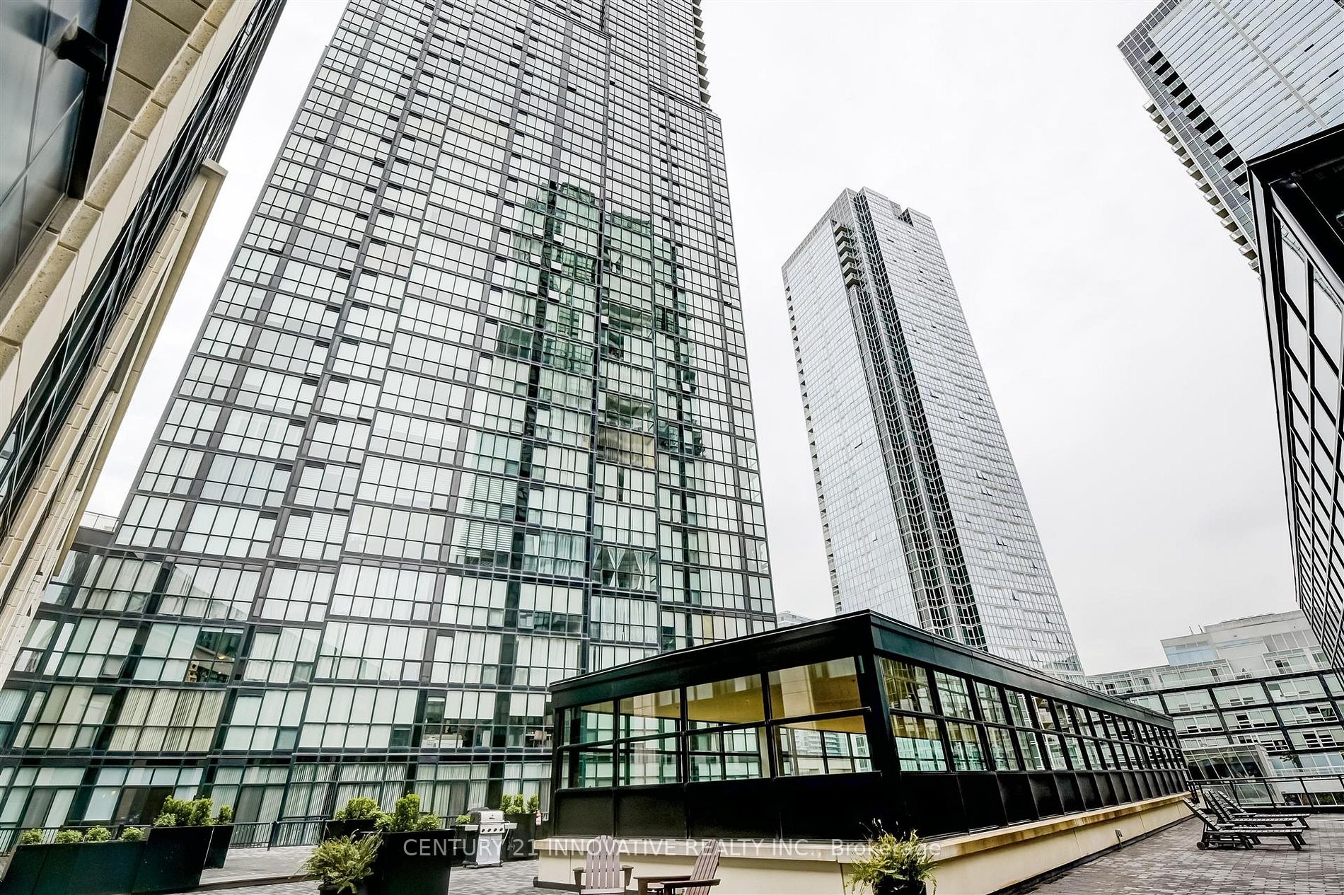 2910 Highway 7 Road W, #2102