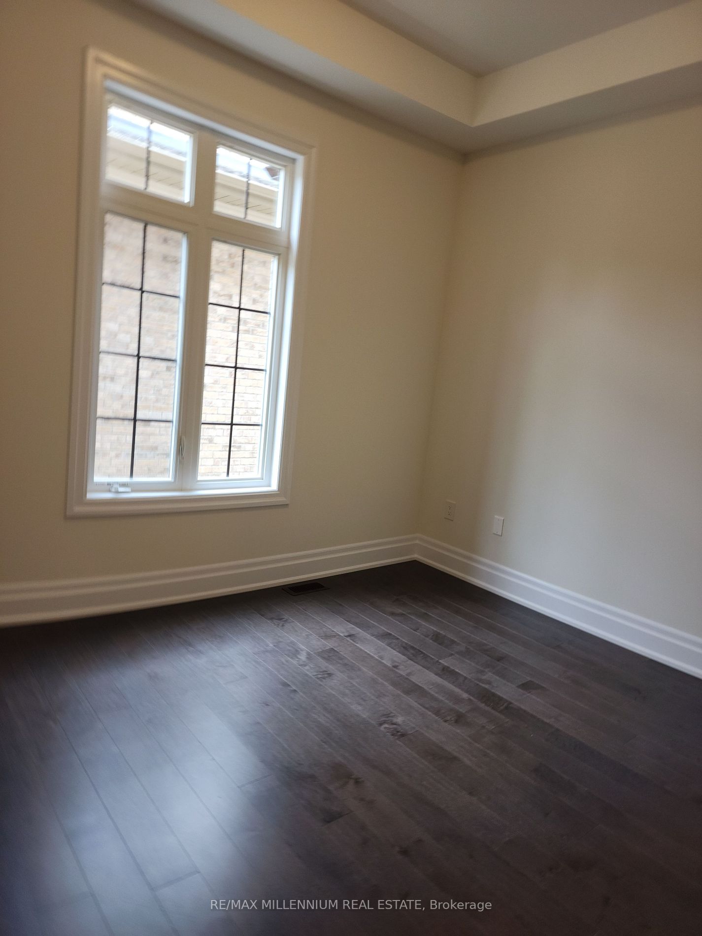 26 Enclave Crt
