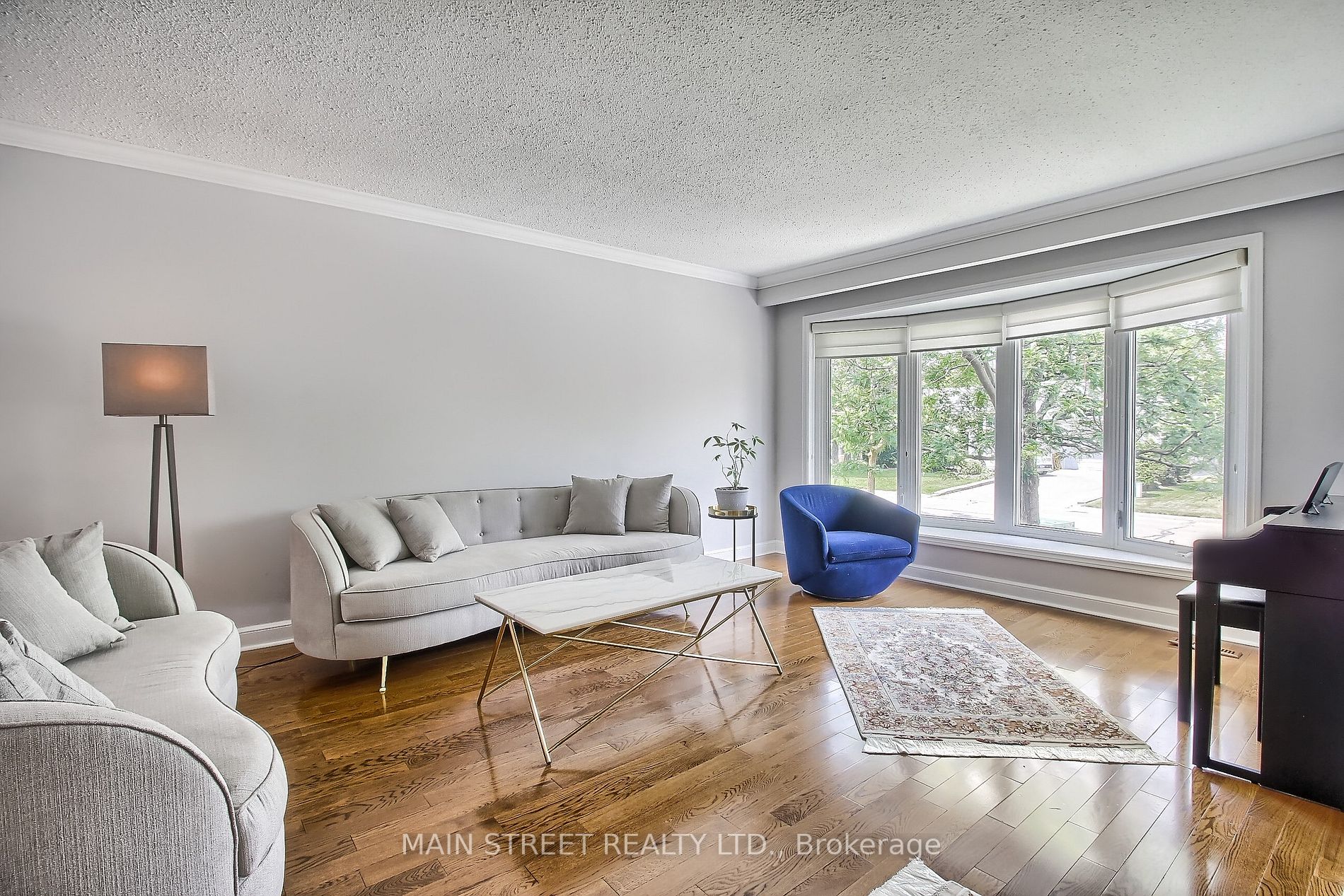 64 Cardinal Cres