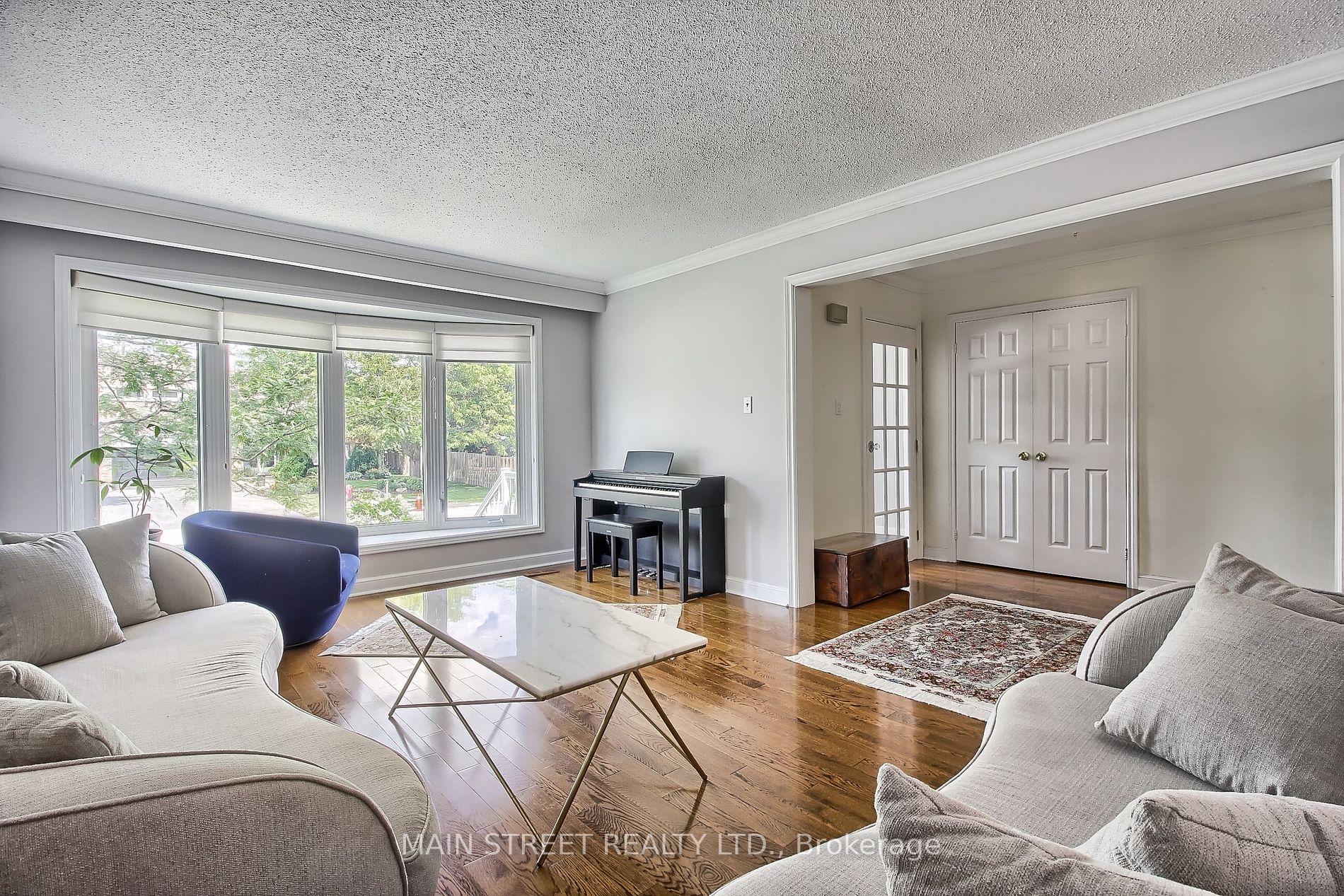 64 Cardinal Cres
