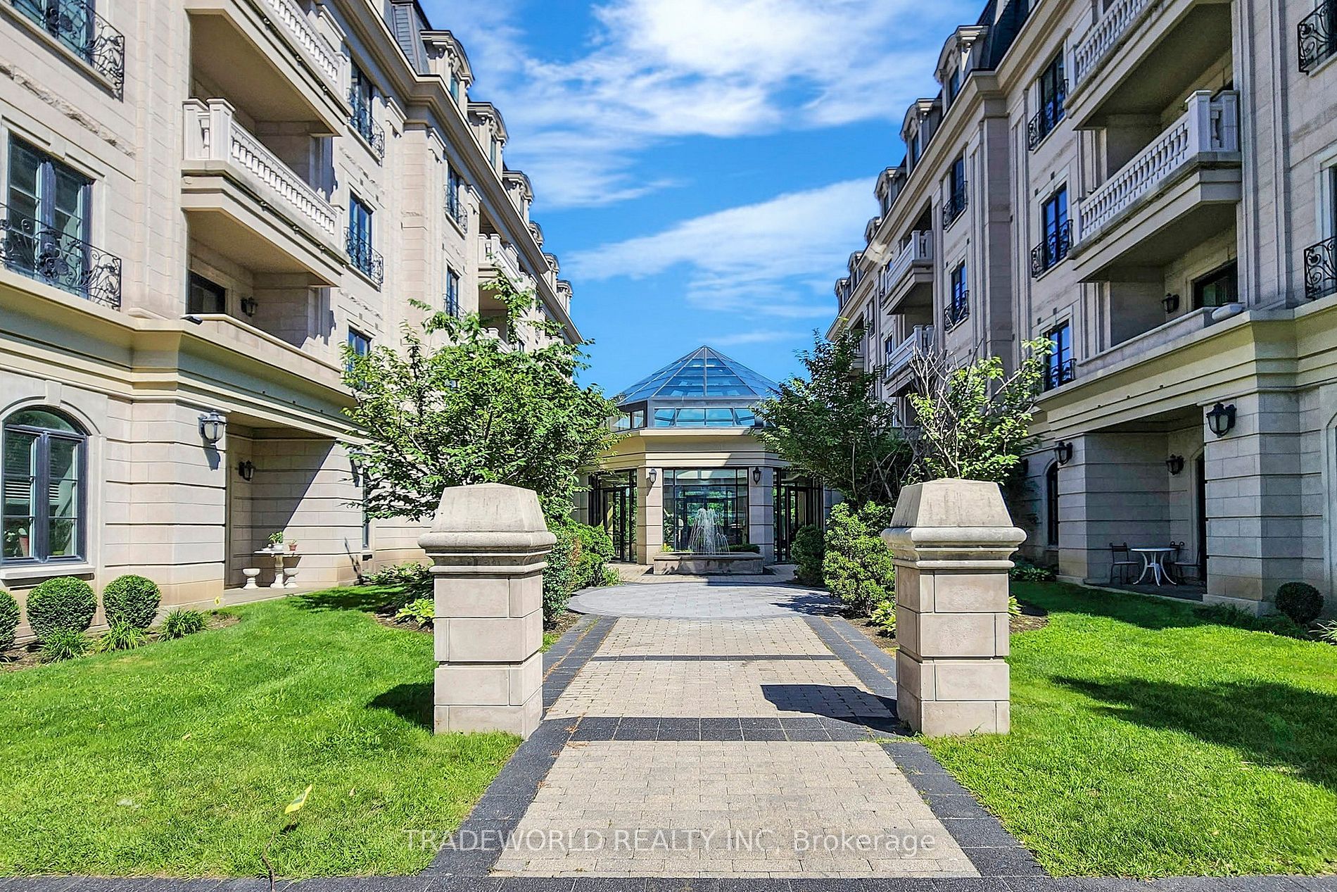 1 Verclaire Gate, #206