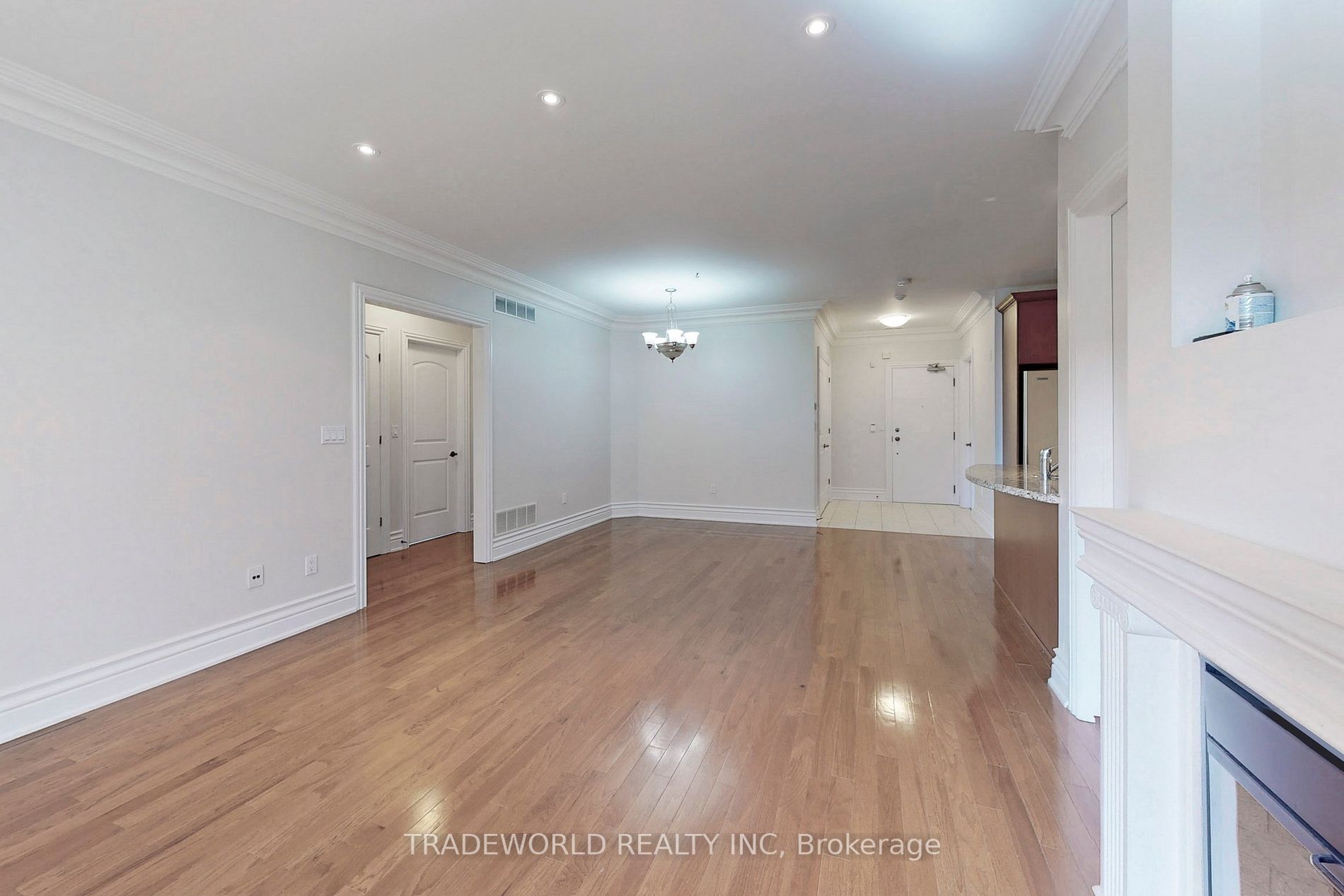 1 Verclaire Gate, #206