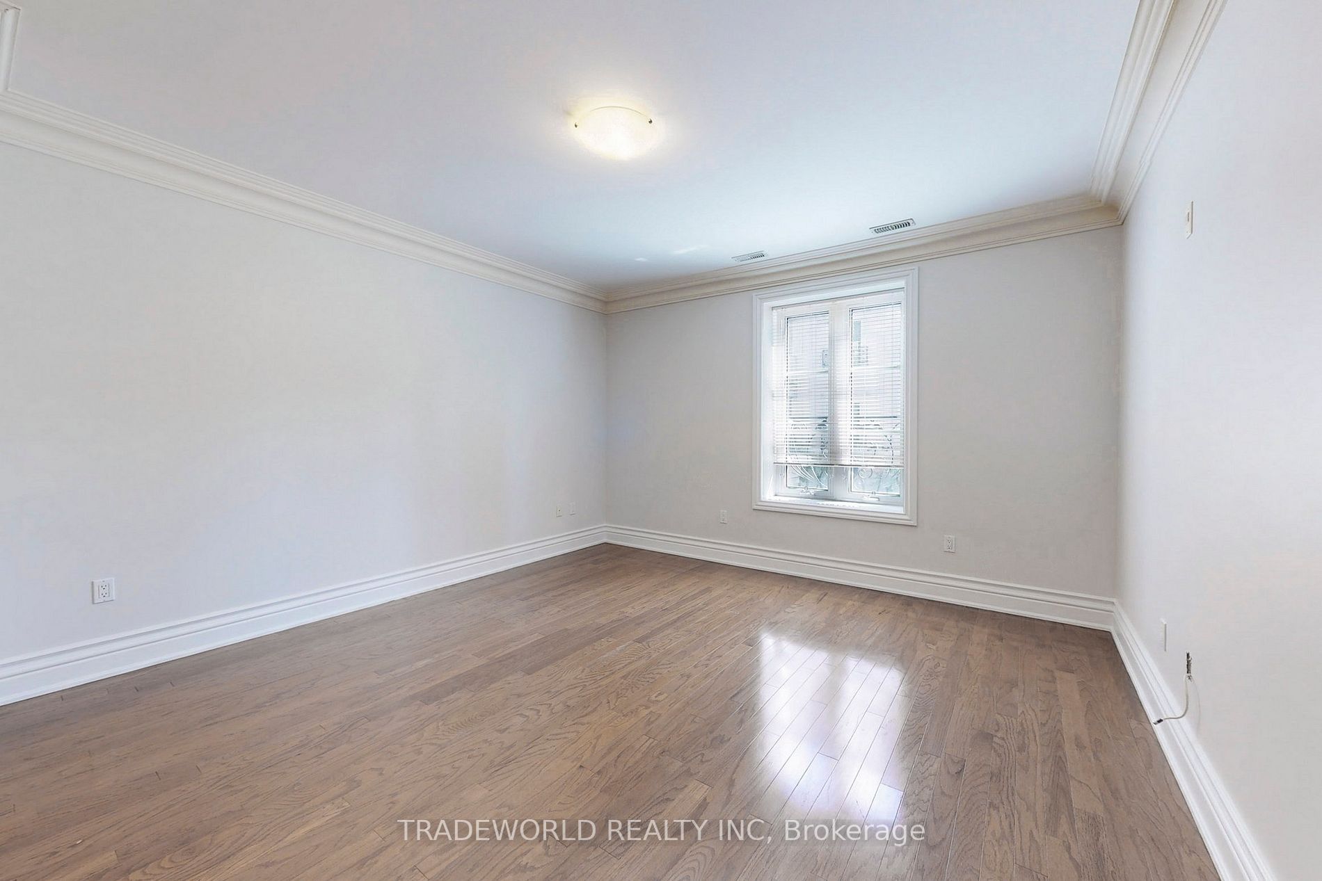 1 Verclaire Gate, #206
