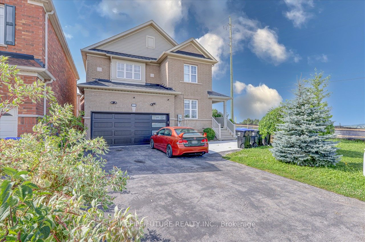 939 Miller Park Avenue, #Upper