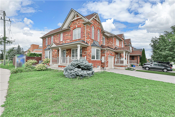 1 Dougherty Cres, Whitchurch-Stouffville