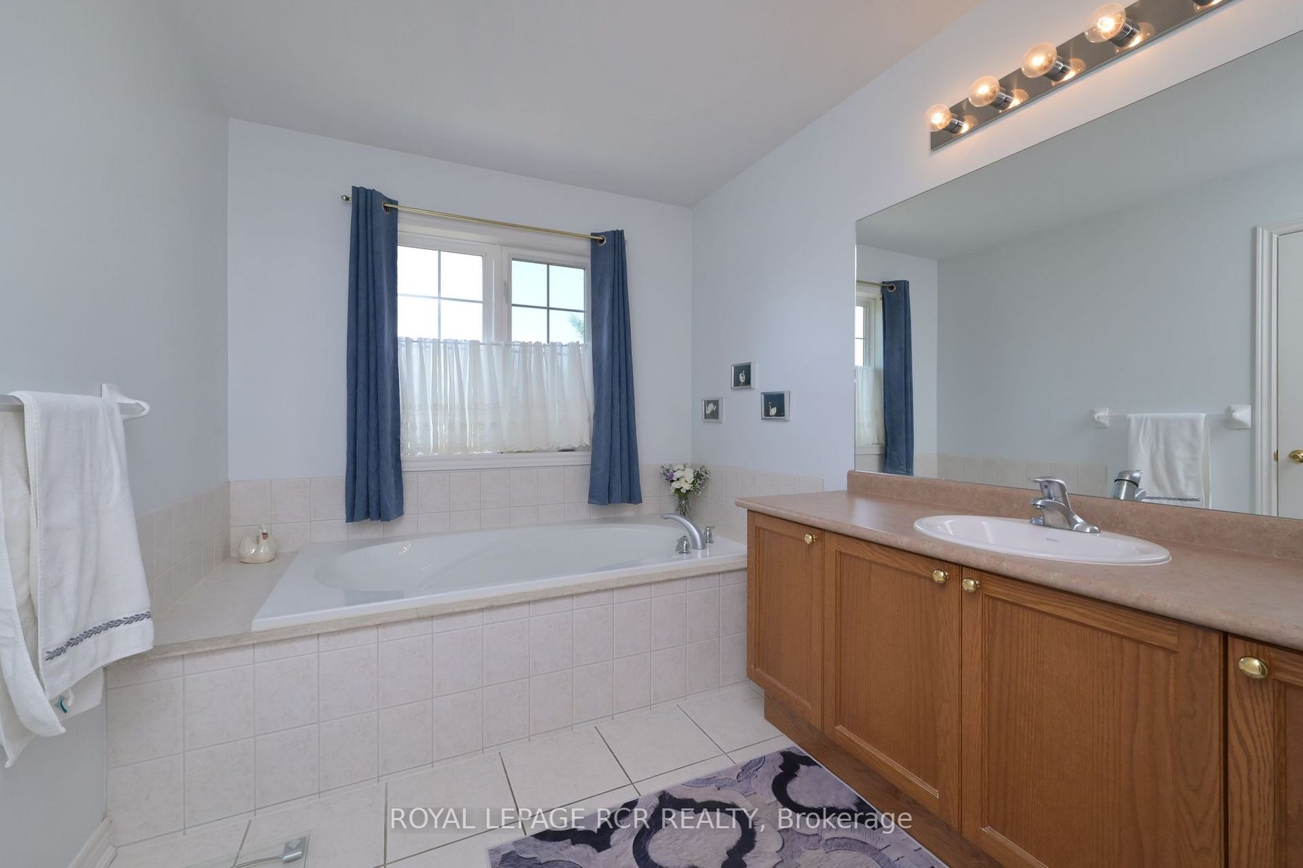 36 Anderson Rd